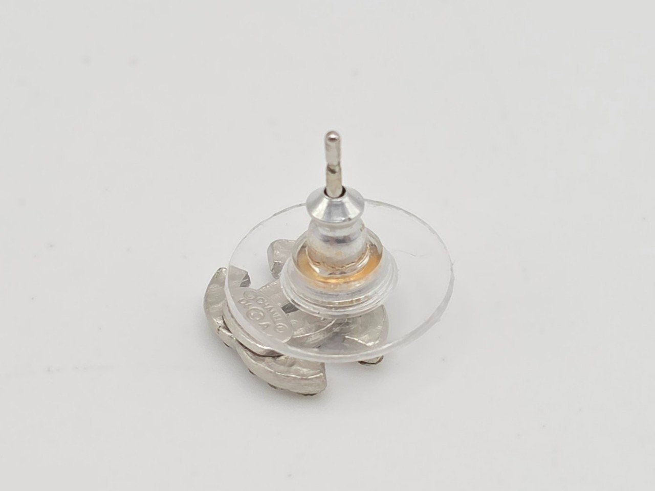 single earring — view 4