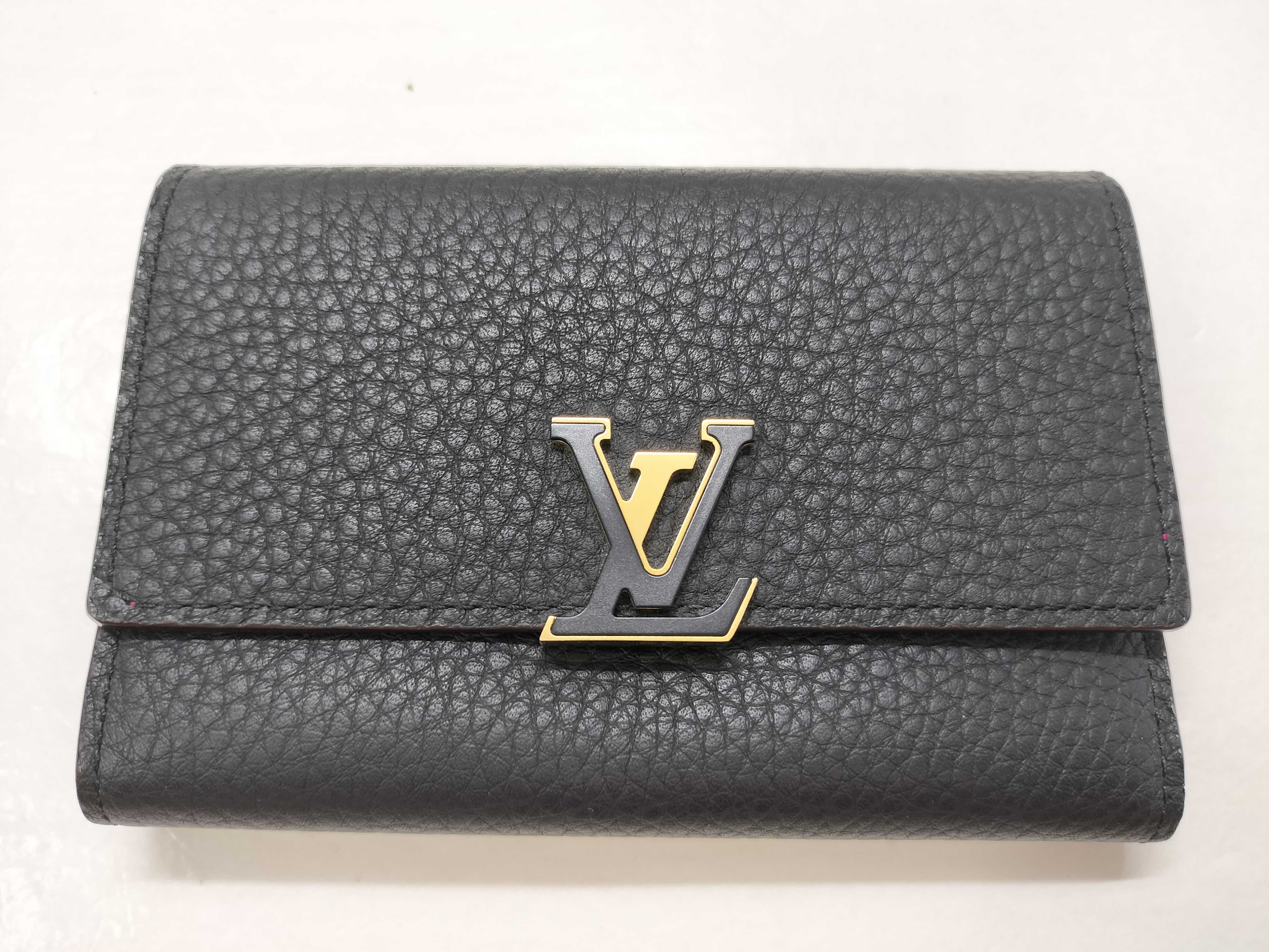 Wallet with IC Chip, Taurillon Leather, M62157 Wallet