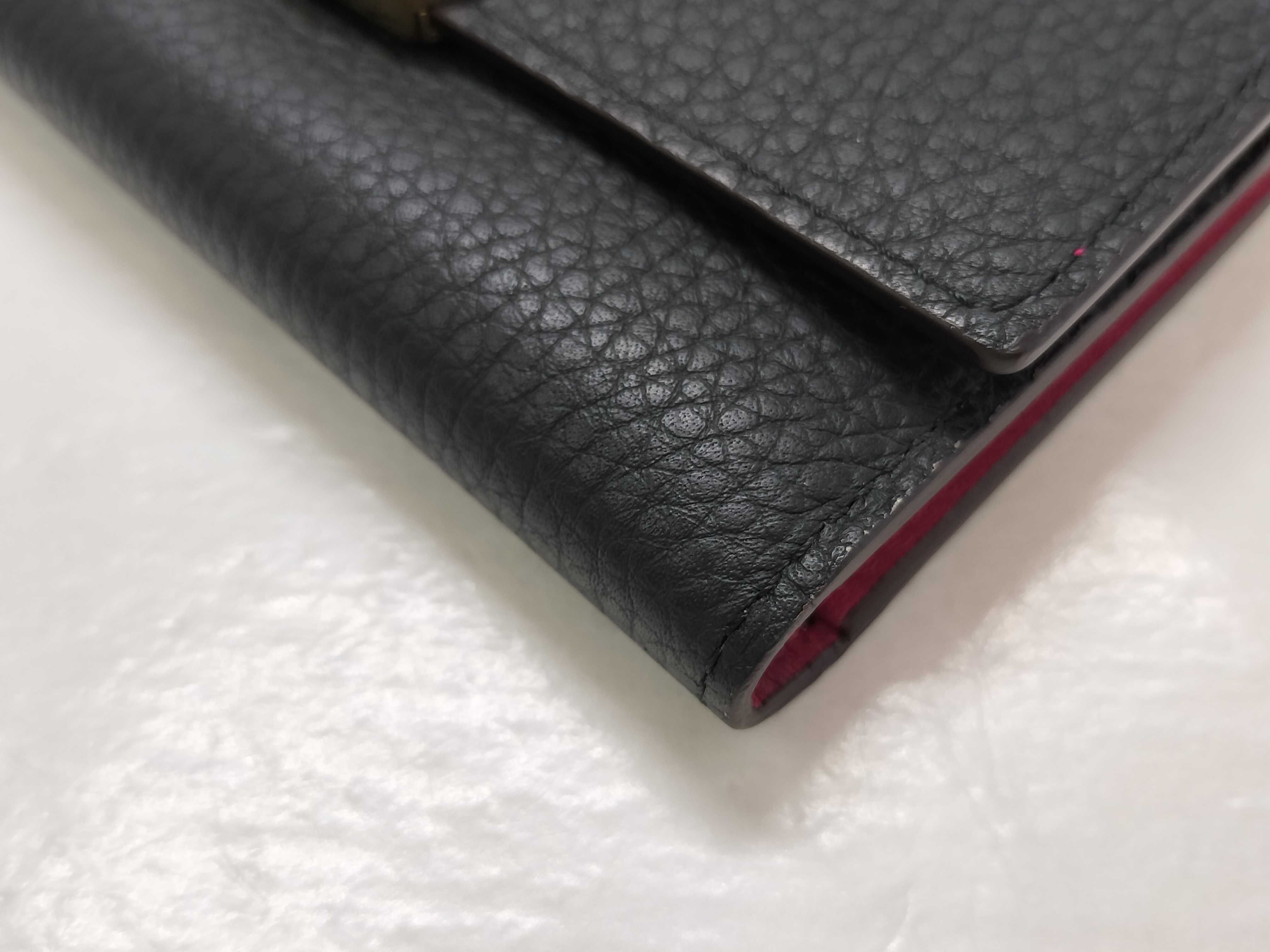 Wallet with IC Chip, Taurillon Leather, M62157 Wallet — view 3