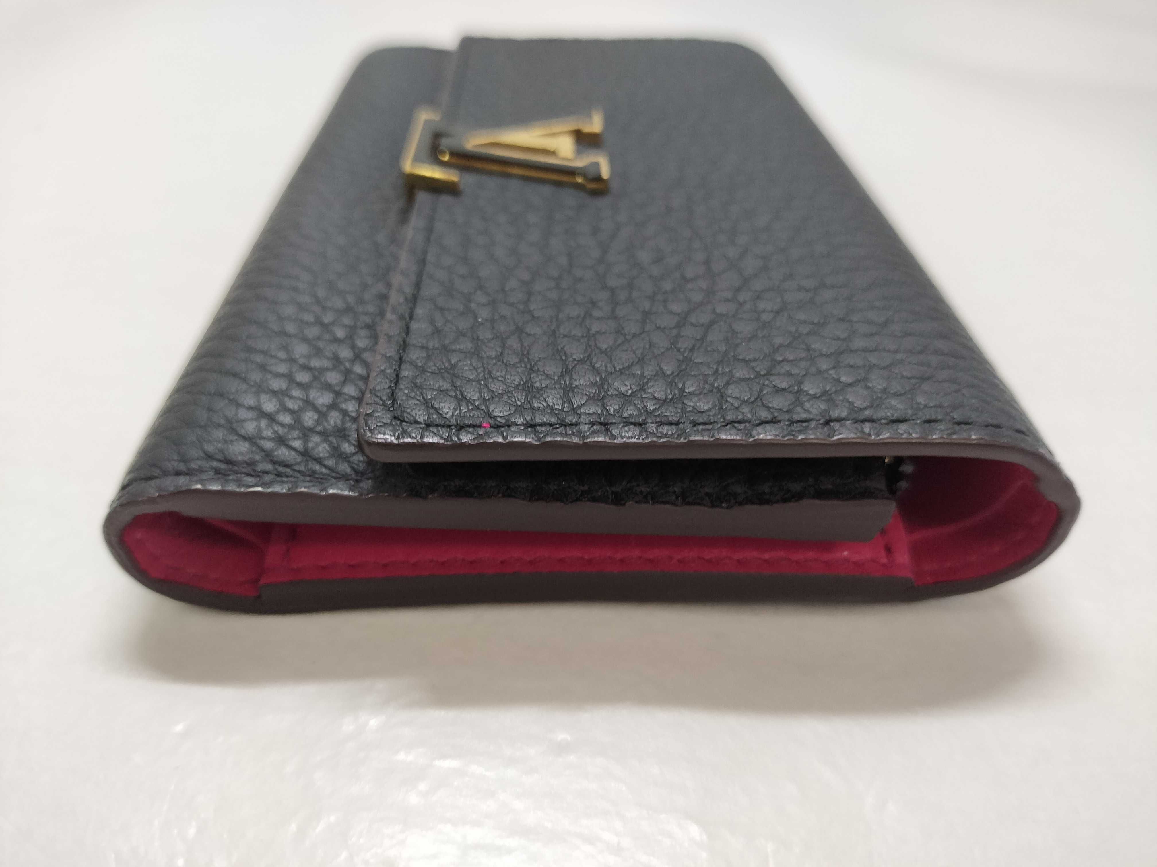 Wallet with IC Chip, Taurillon Leather, M62157 Wallet — view 5