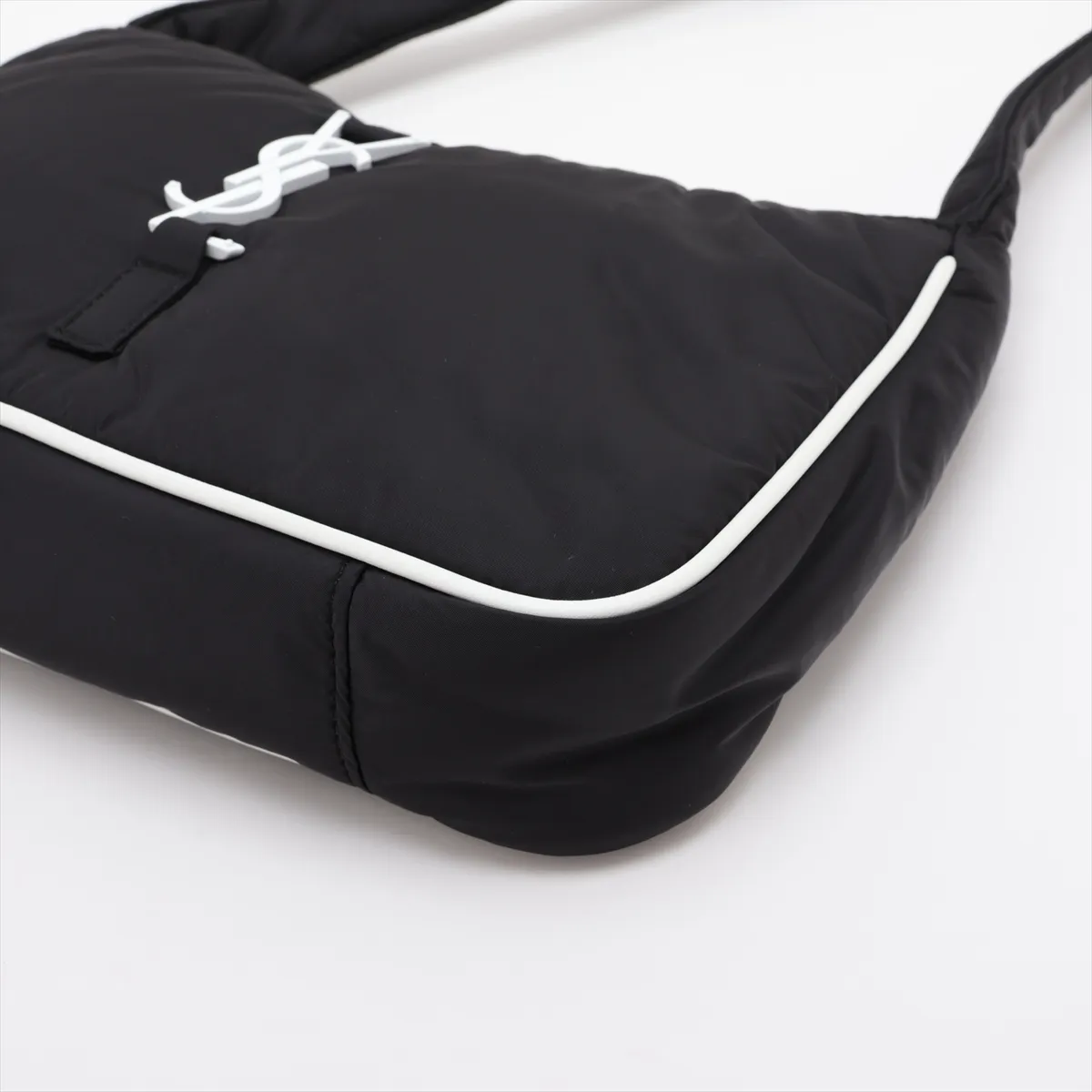 LE 5 A 7 Nylon x Leather Shoulder Bag, Black, 733294 — view 3