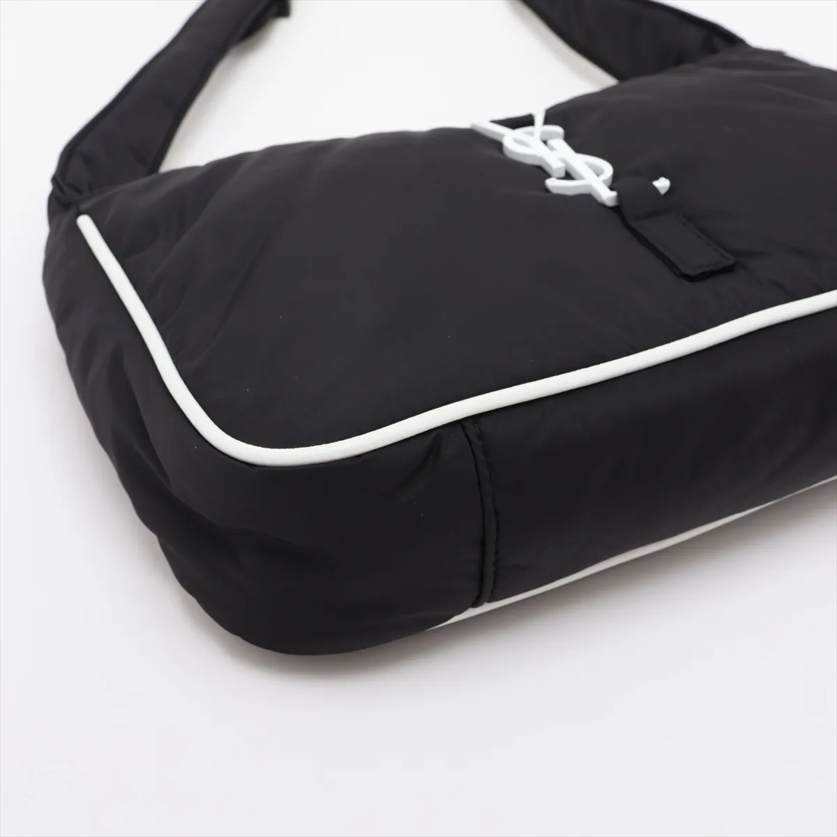 LE 5 A 7 Nylon x Leather Shoulder Bag, Black, 733294 — view 4
