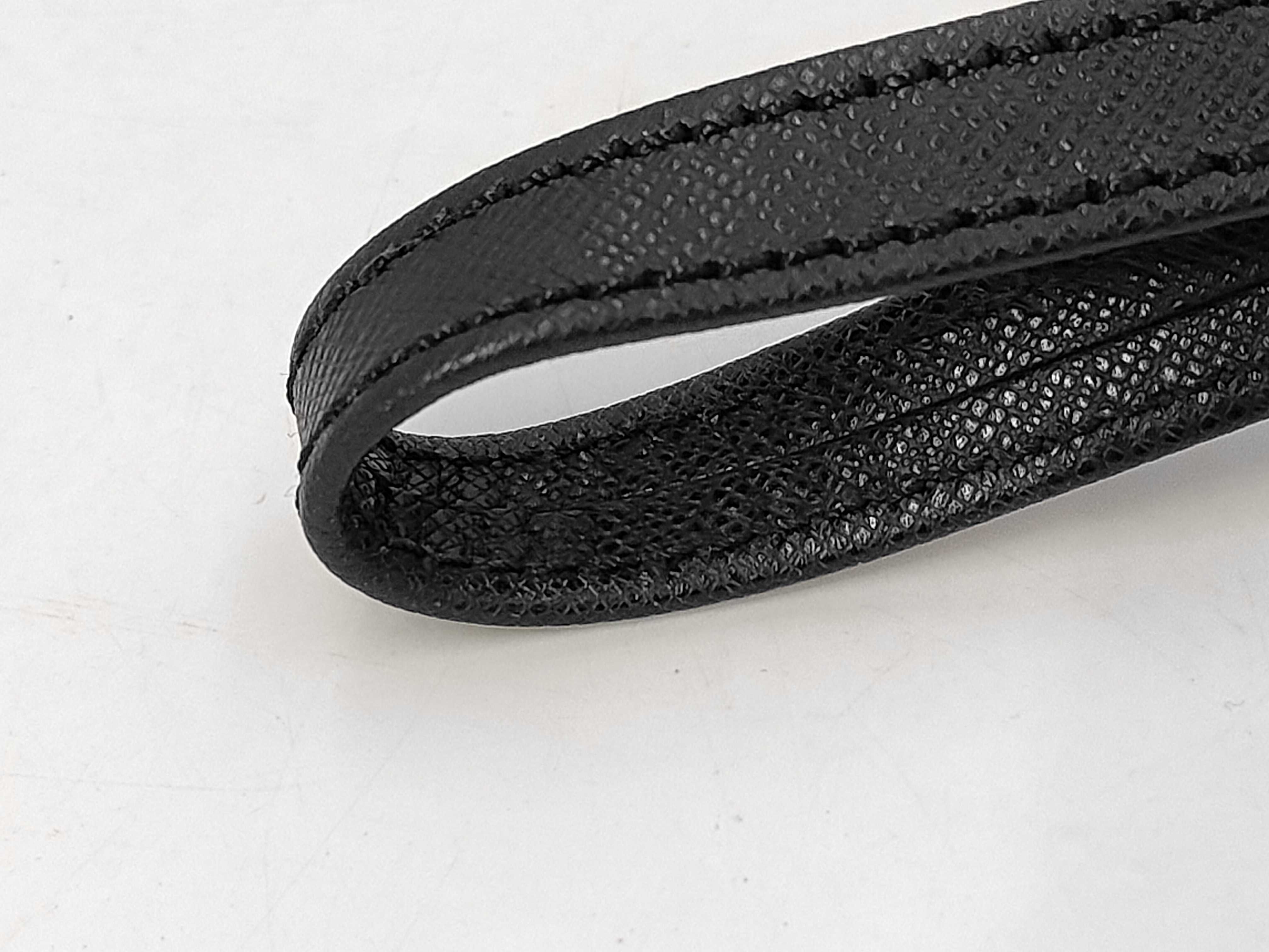Clutch — view 6