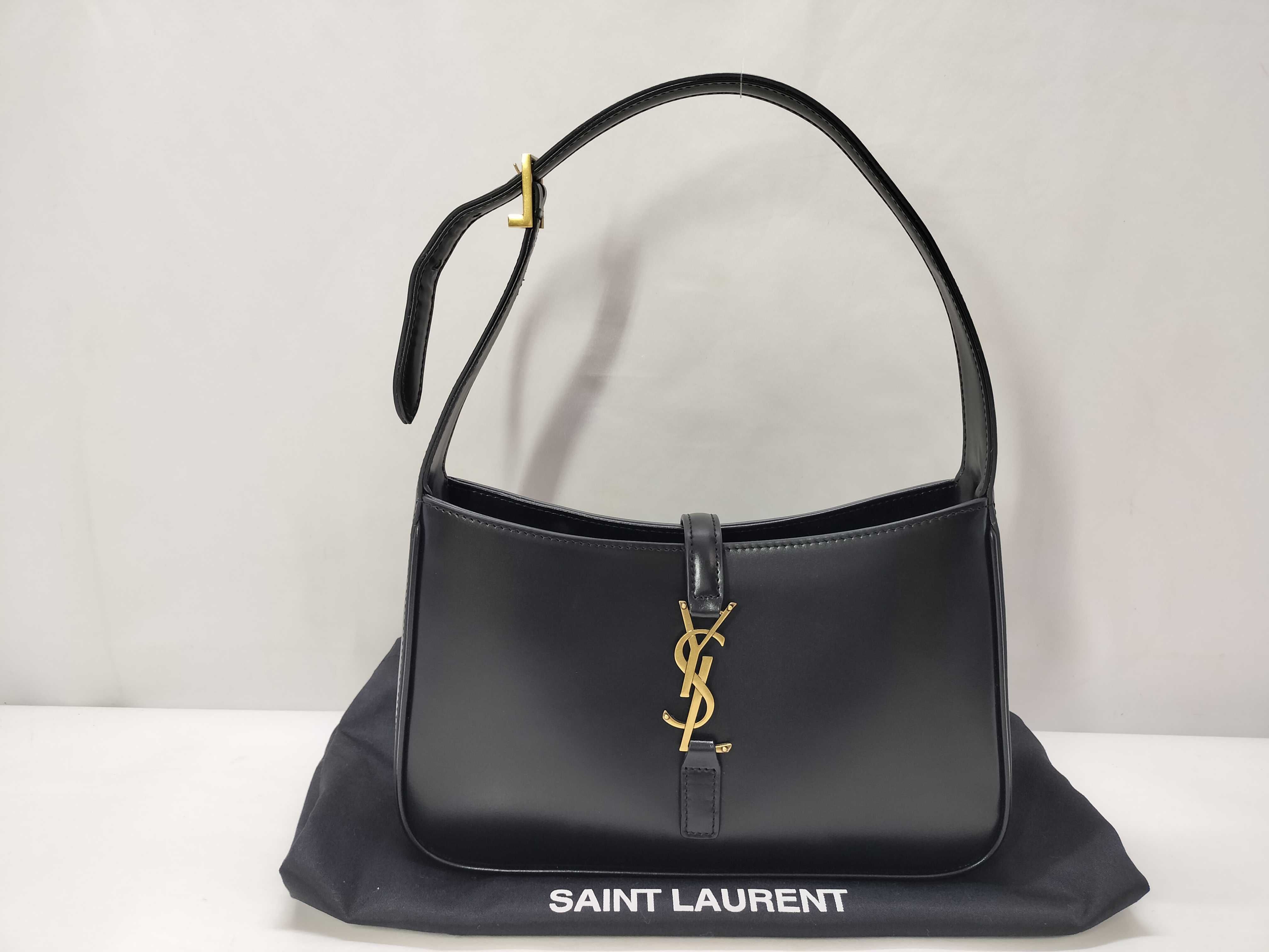 ID-Bag Le 7 Cow Skin 25cm #GNR6572280121 GHW Shoulder Bag