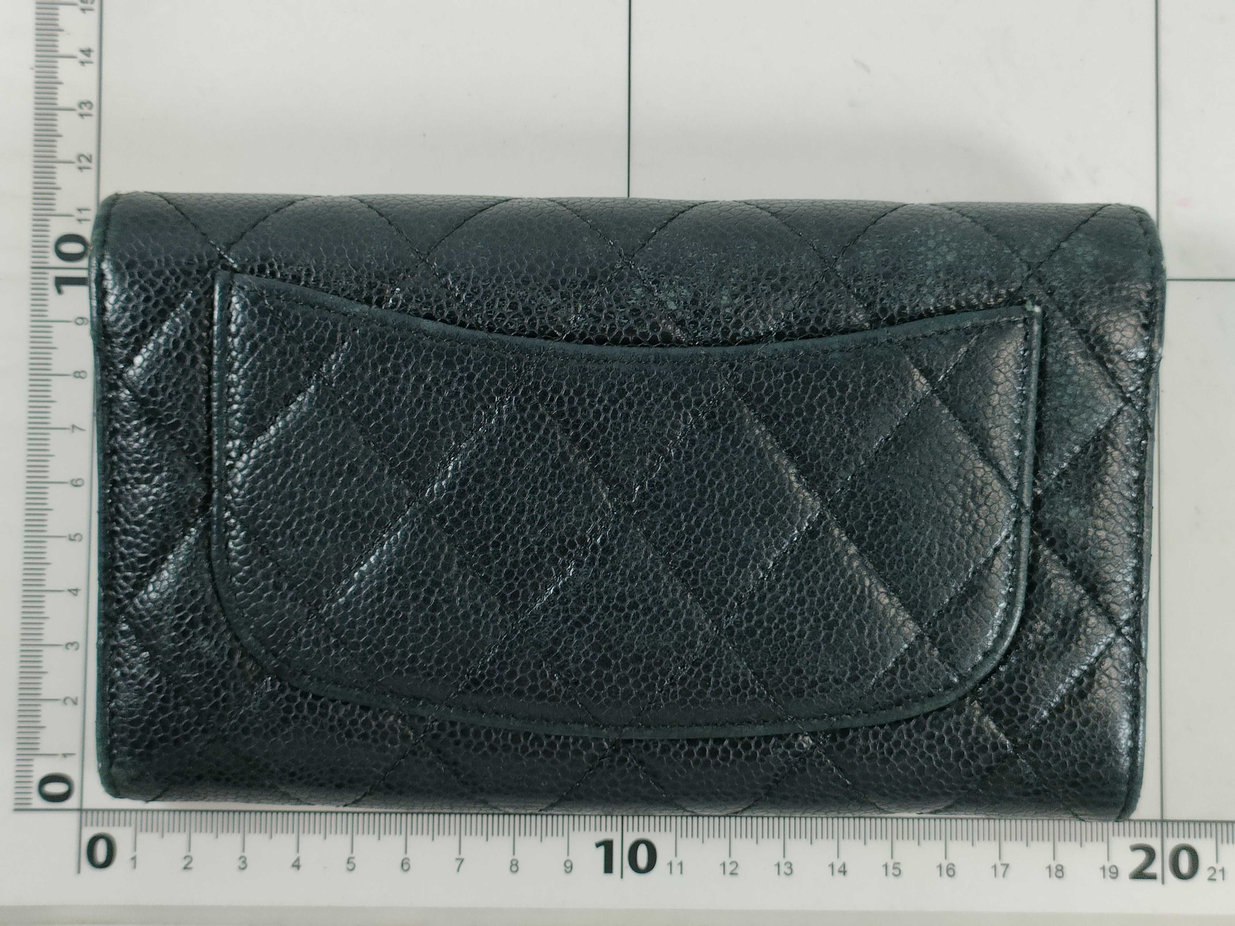 Caviar Skin Long Wallet — view 2