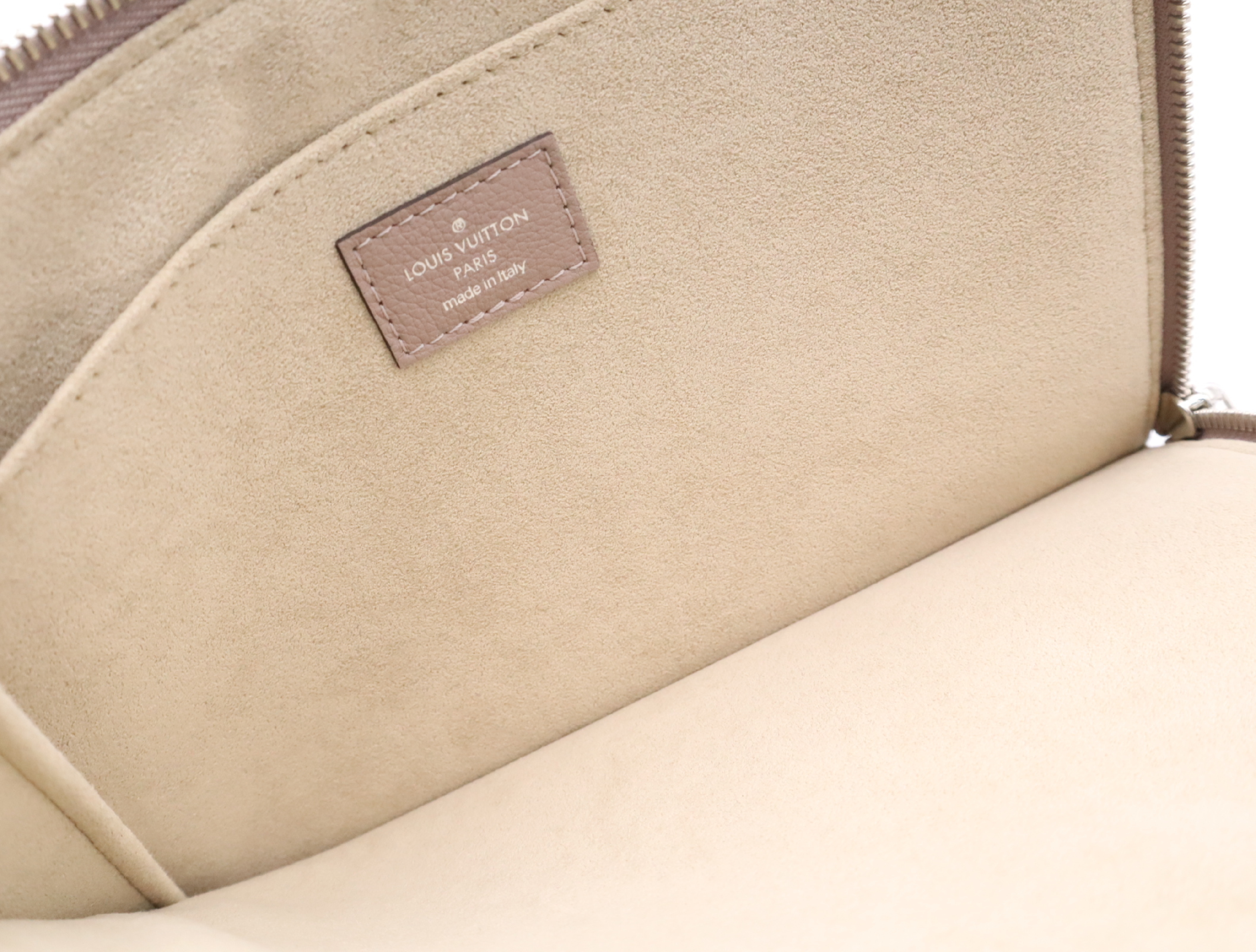 R99760 Taurillon Pochette Jour Taupe Second Bag — view 10
