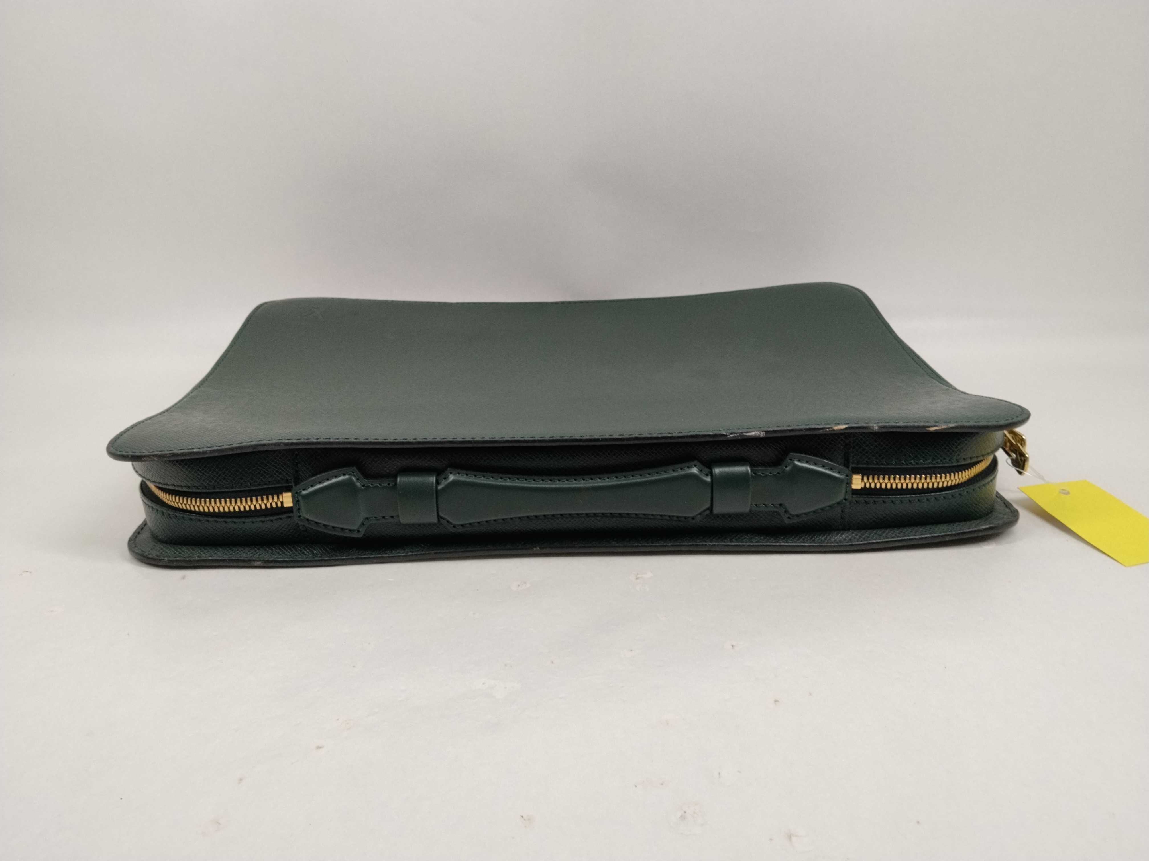 Taiga Baltic Epicea Briefcase Business Bag — view 3