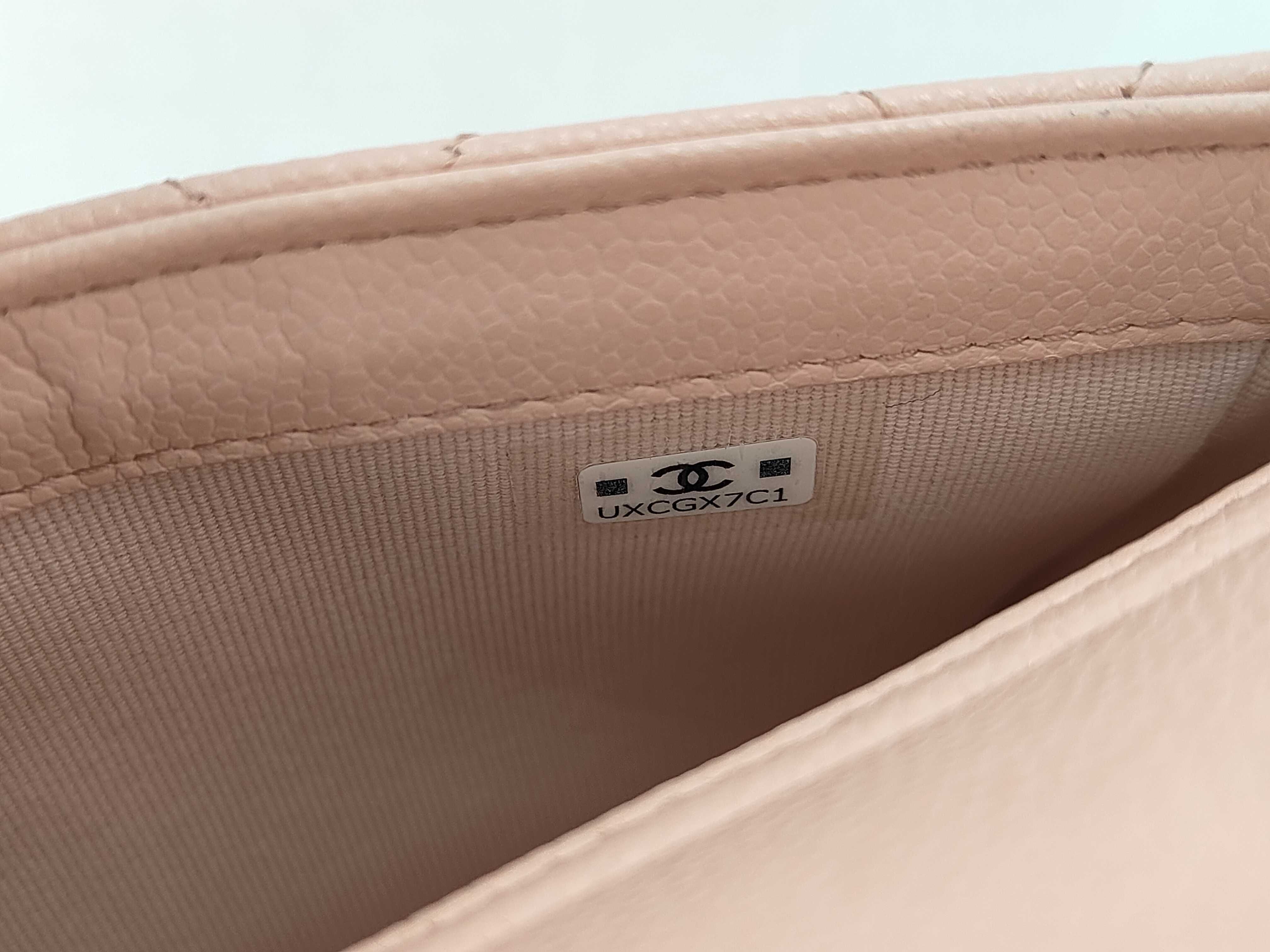 Matelassé Caviar Skin Chain Shoulder Bag — view 13