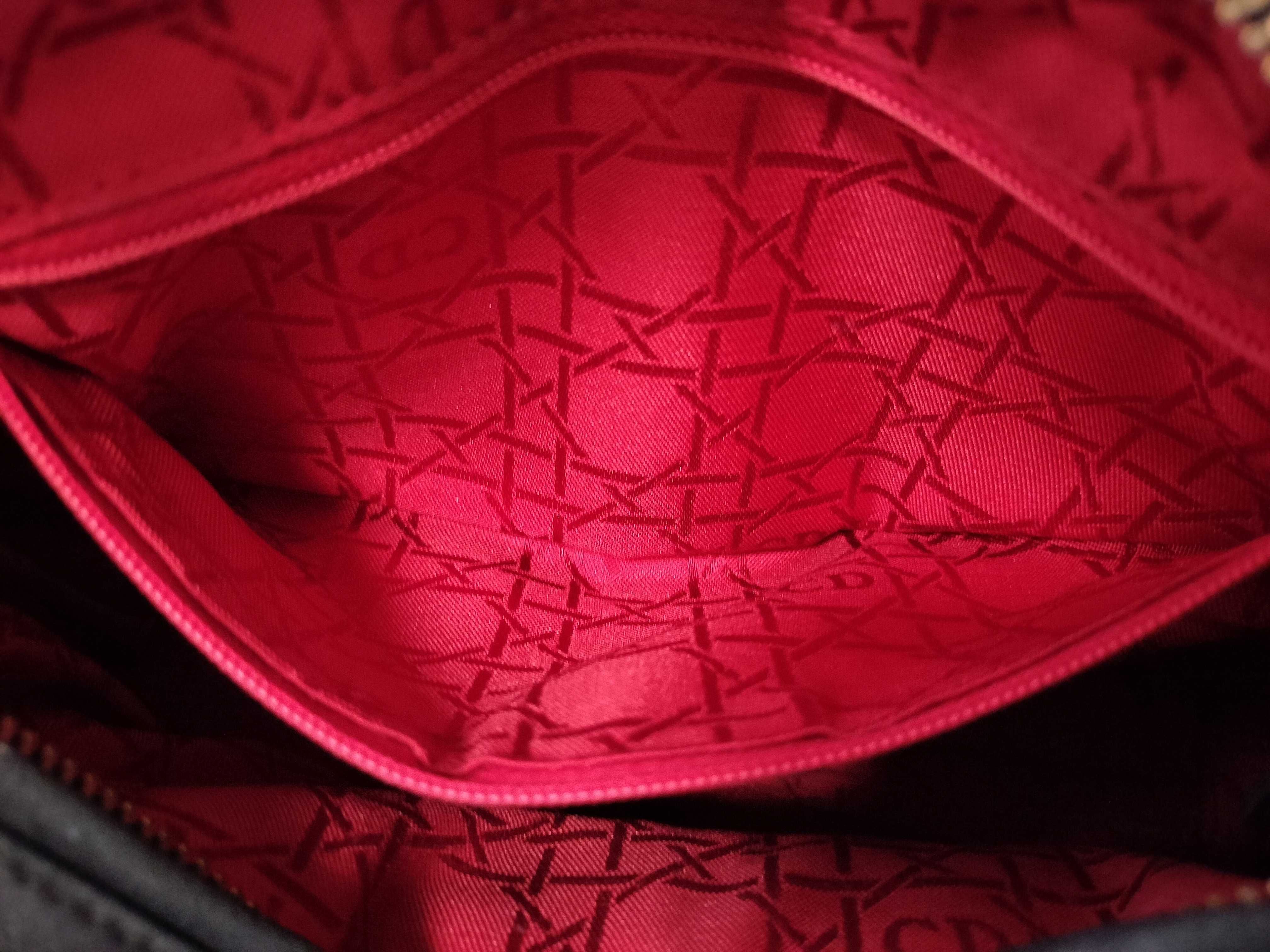 Lady Dior Cannage Medium Black Handbag — view 13