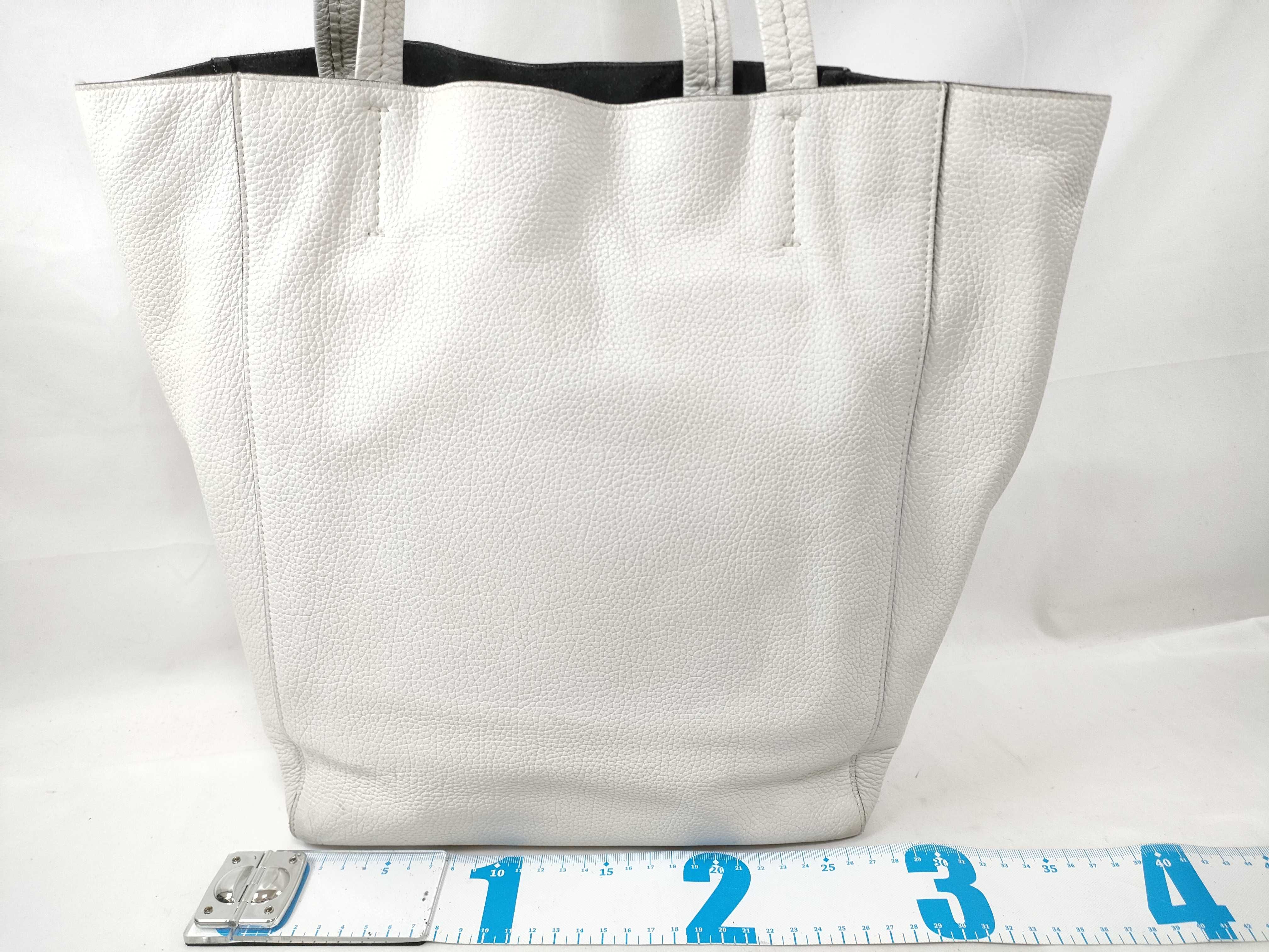 Small Cabas Handbag 2-way Tote Bag — view 2
