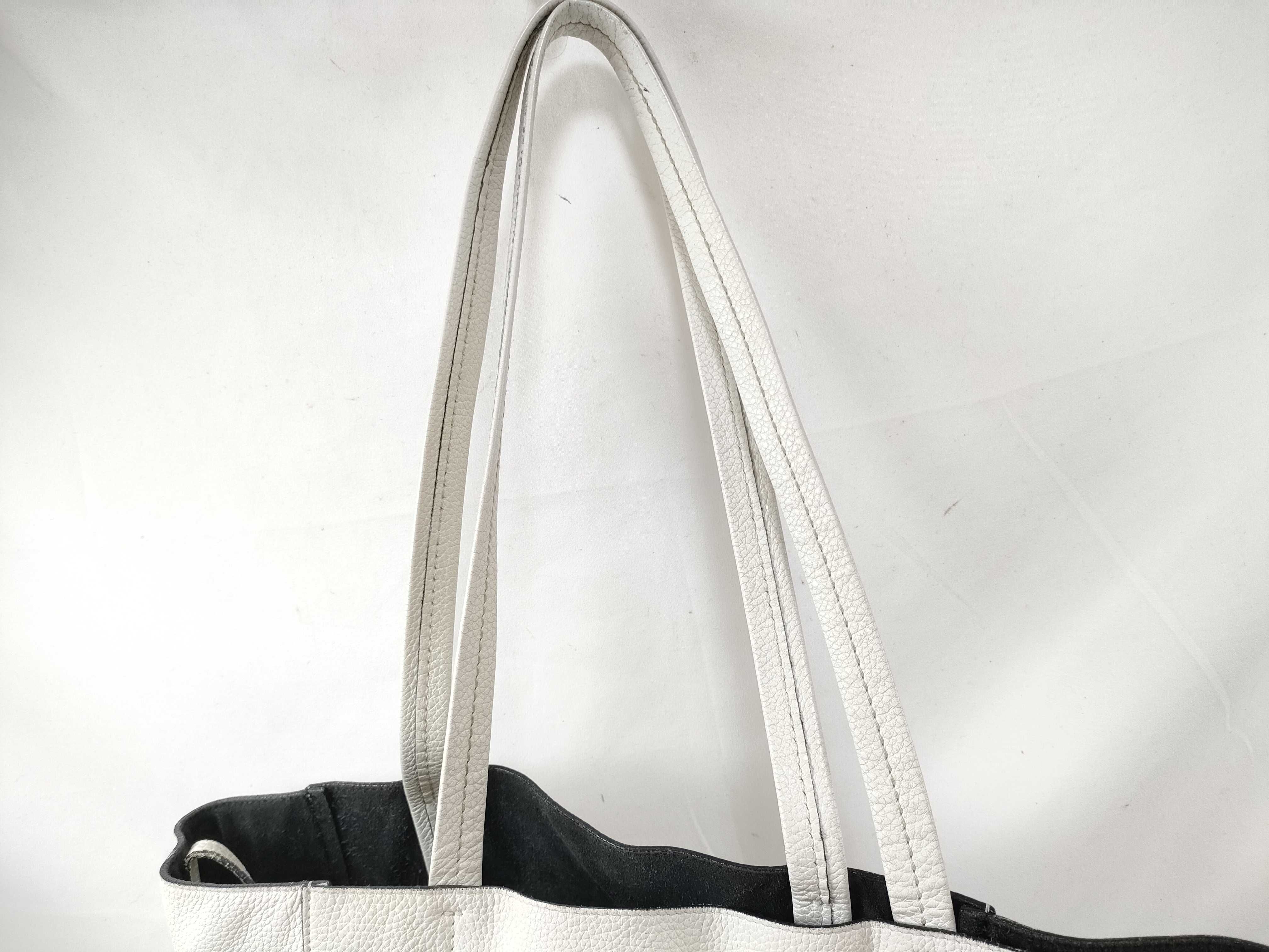 Small Cabas Handbag 2-way Tote Bag — view 3