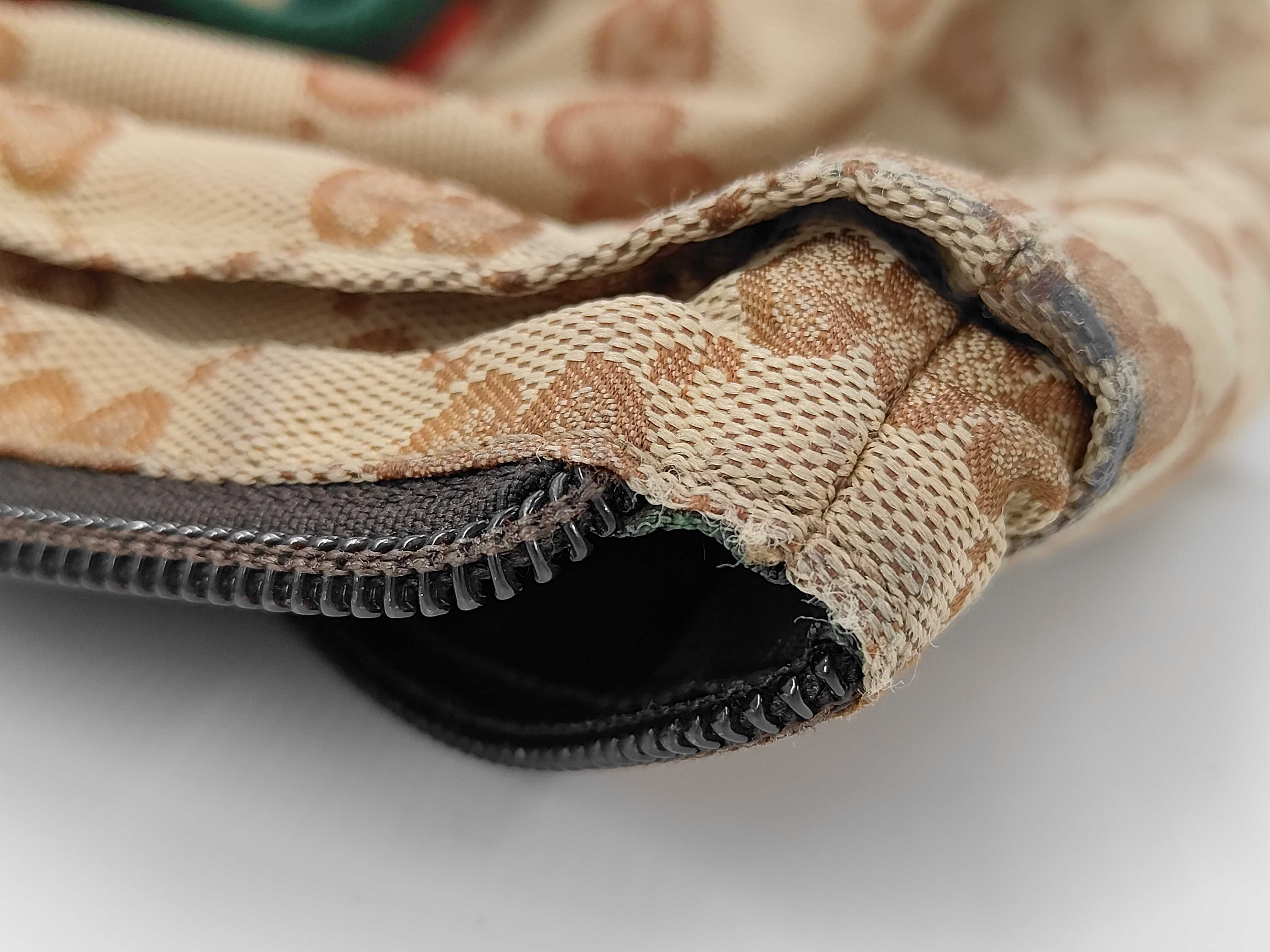 GG Supreme Canvas Shopper Bag Tote Bag — view 11