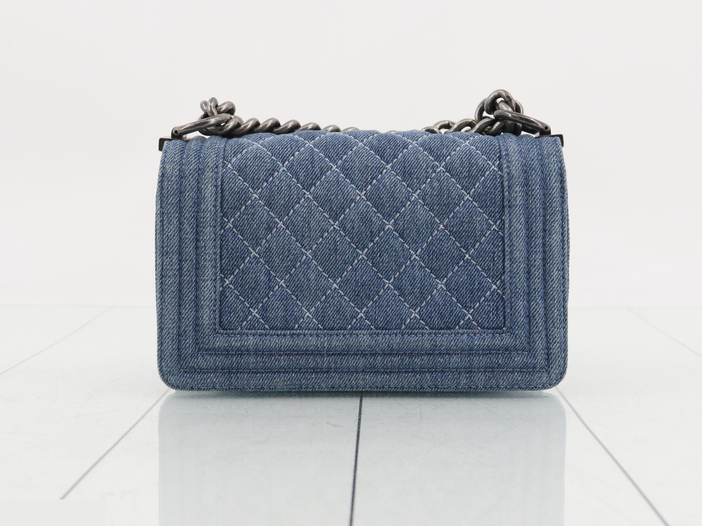 A67085 Denim Chain Shoulder Bag Boy Chanel 20 No. 17 — view 2