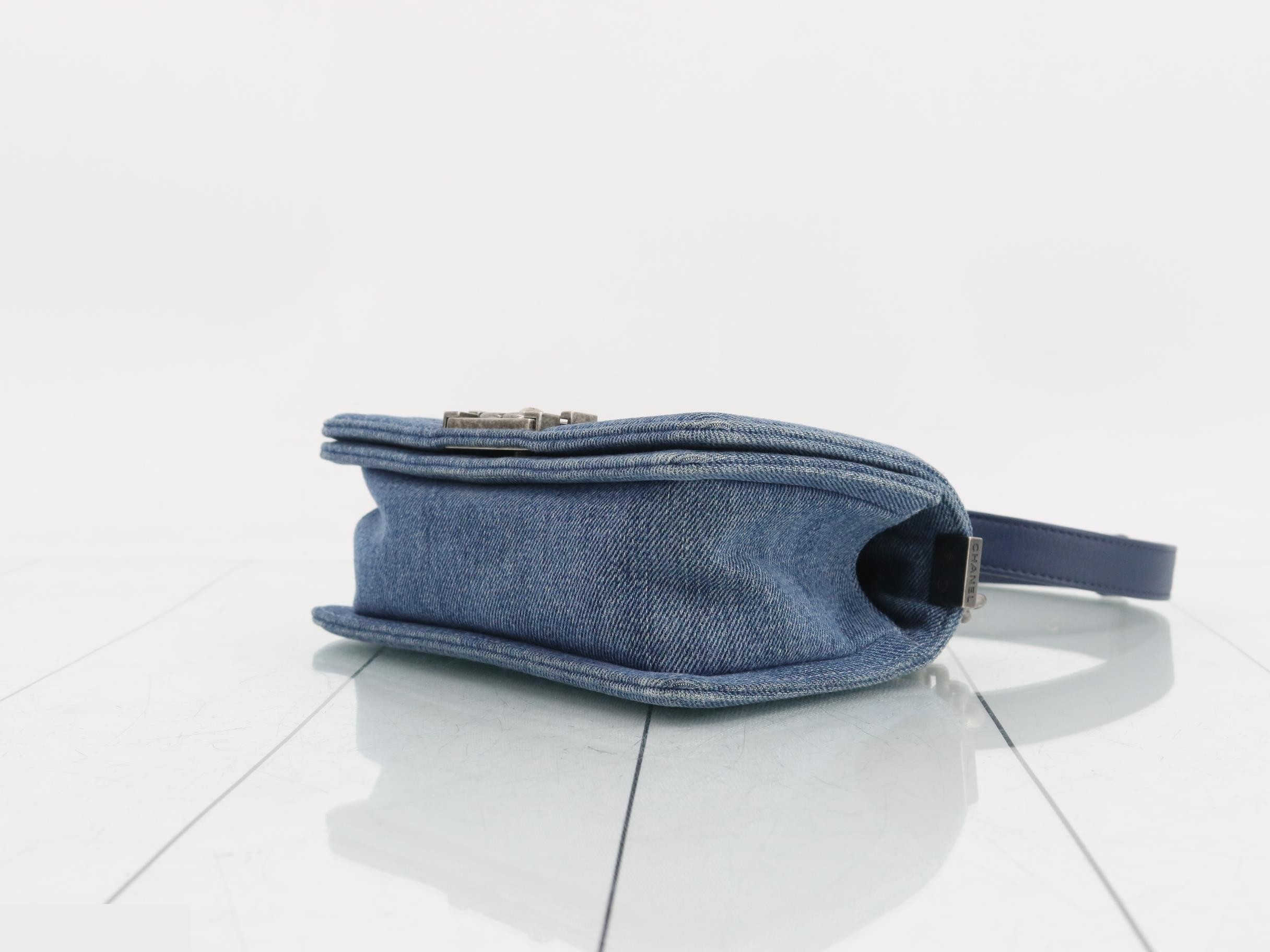 A67085 Denim Chain Shoulder Bag Boy Chanel 20 No. 17 — view 6