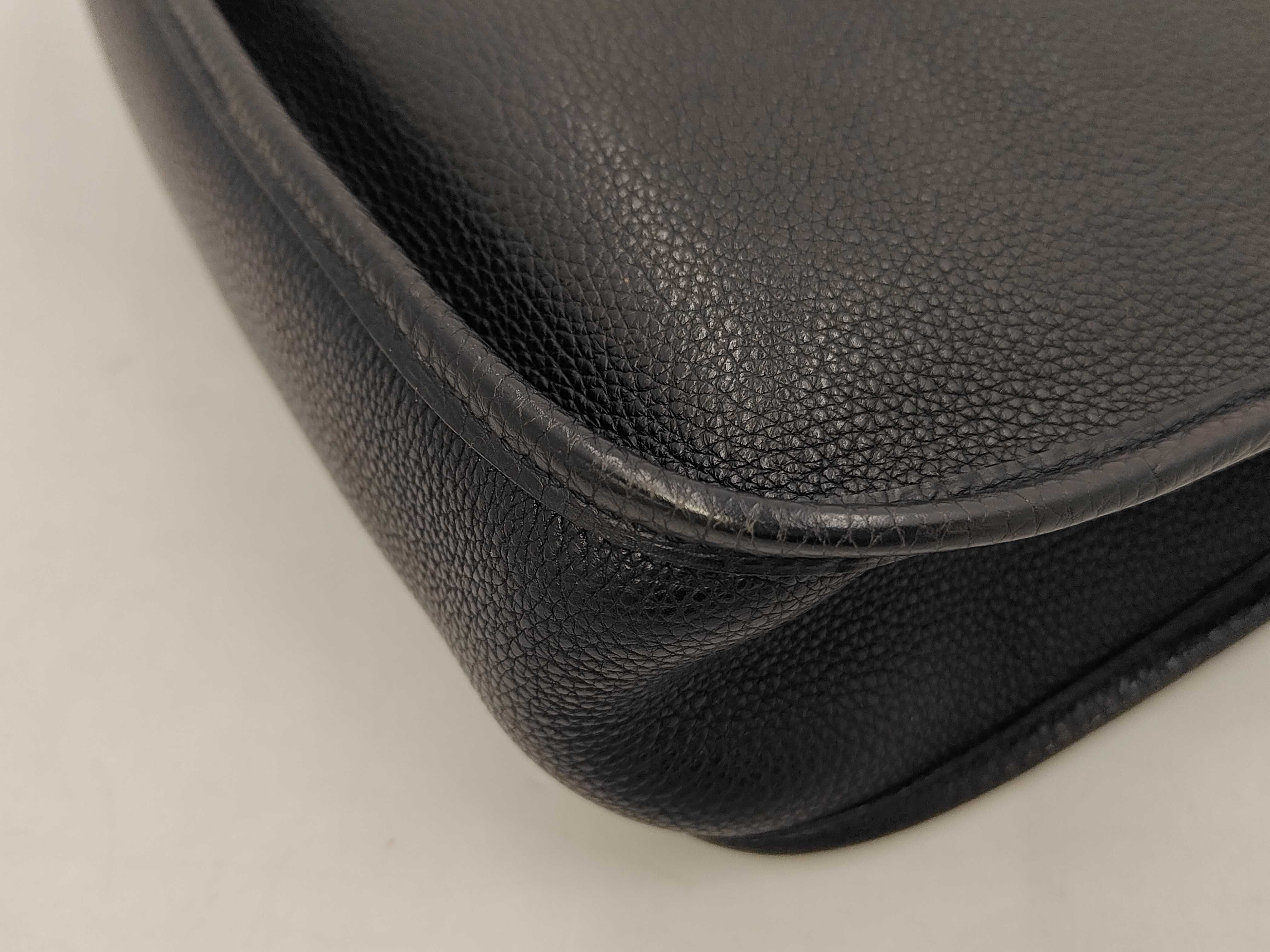 Evelyne PM Taurillon Clemence Black Shoulder Bag D — view 4