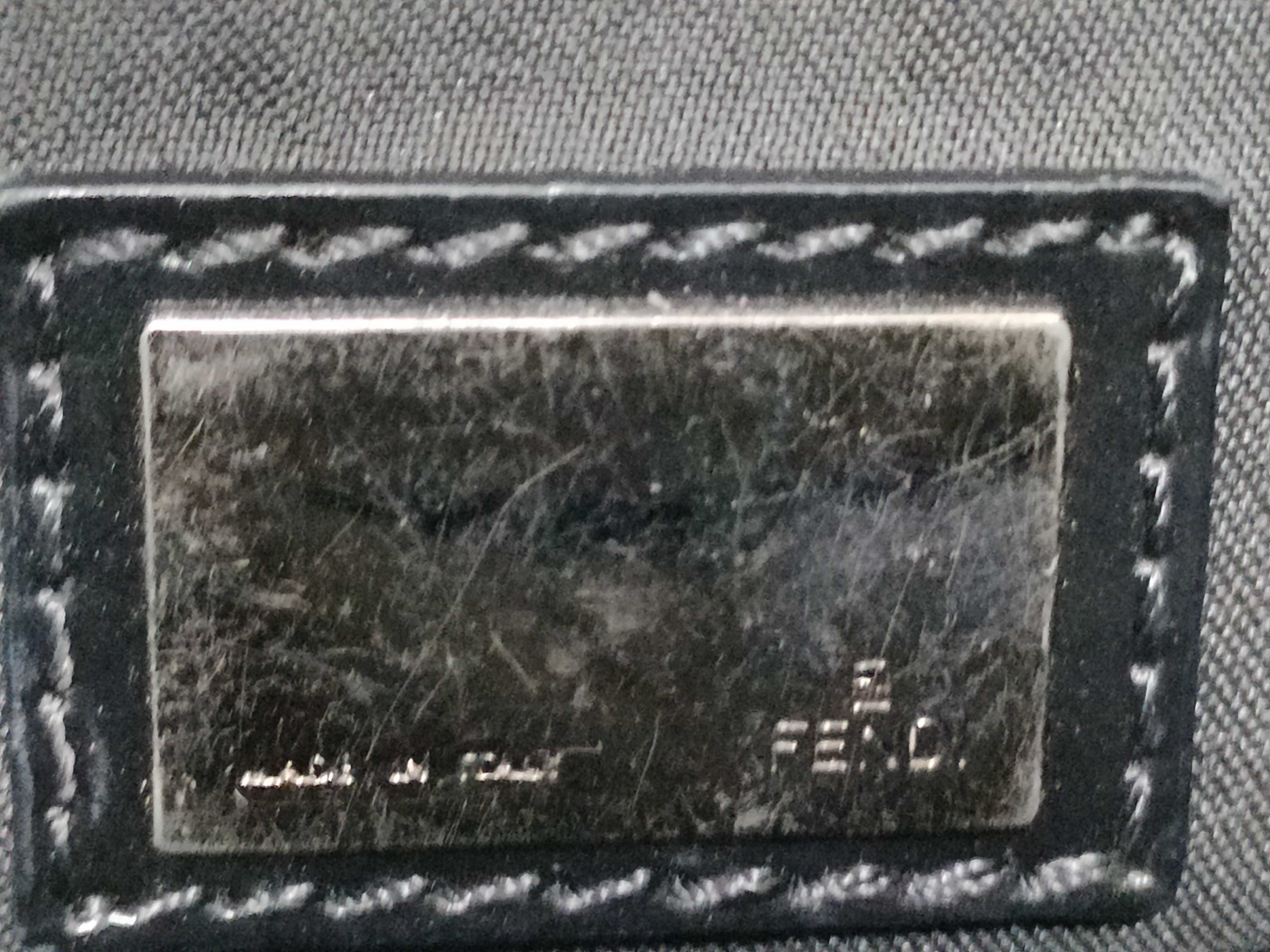 Zucchino Shoulder Bag Black — view 11