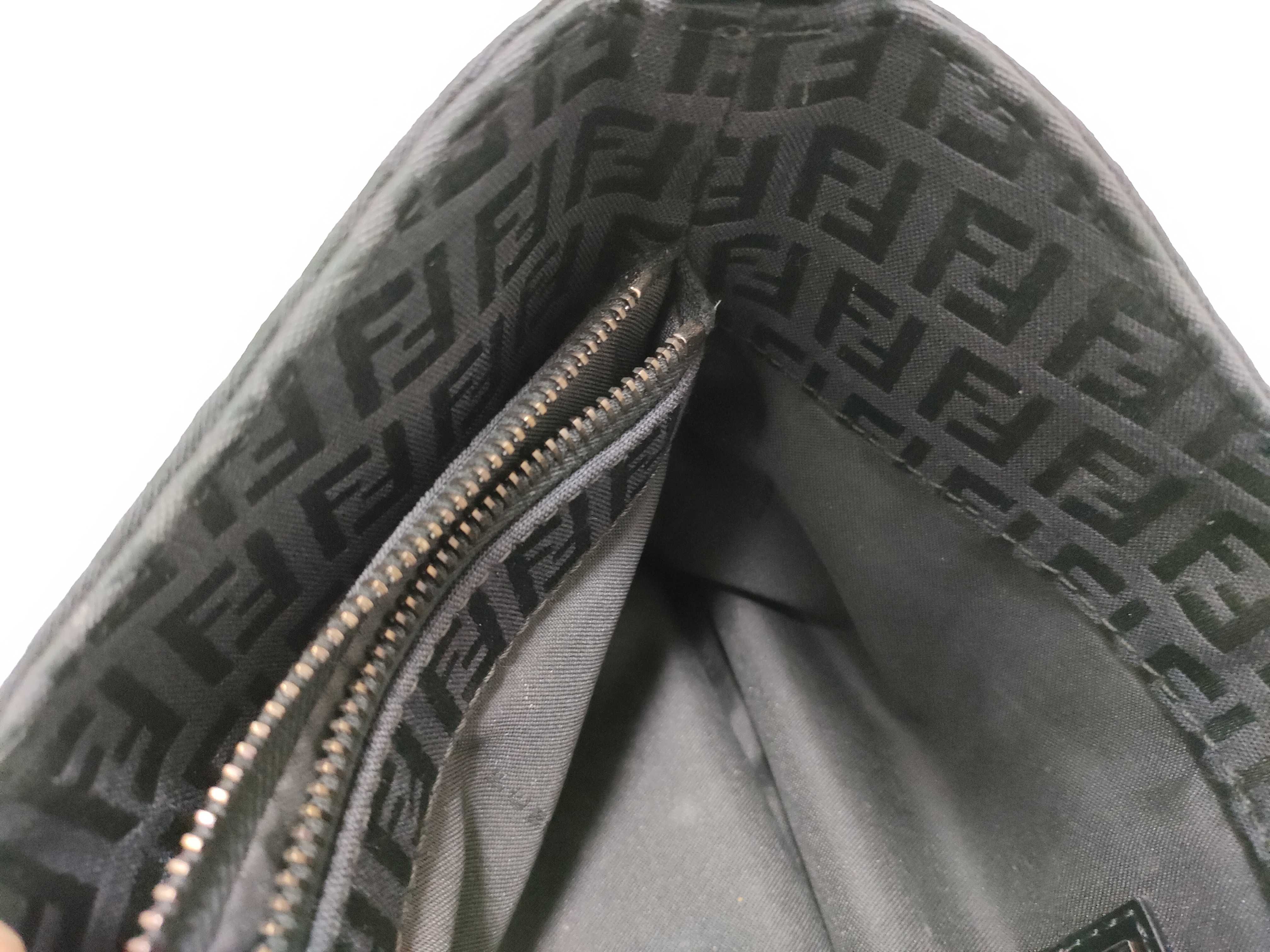 Zucchino Shoulder Bag Black — view 8