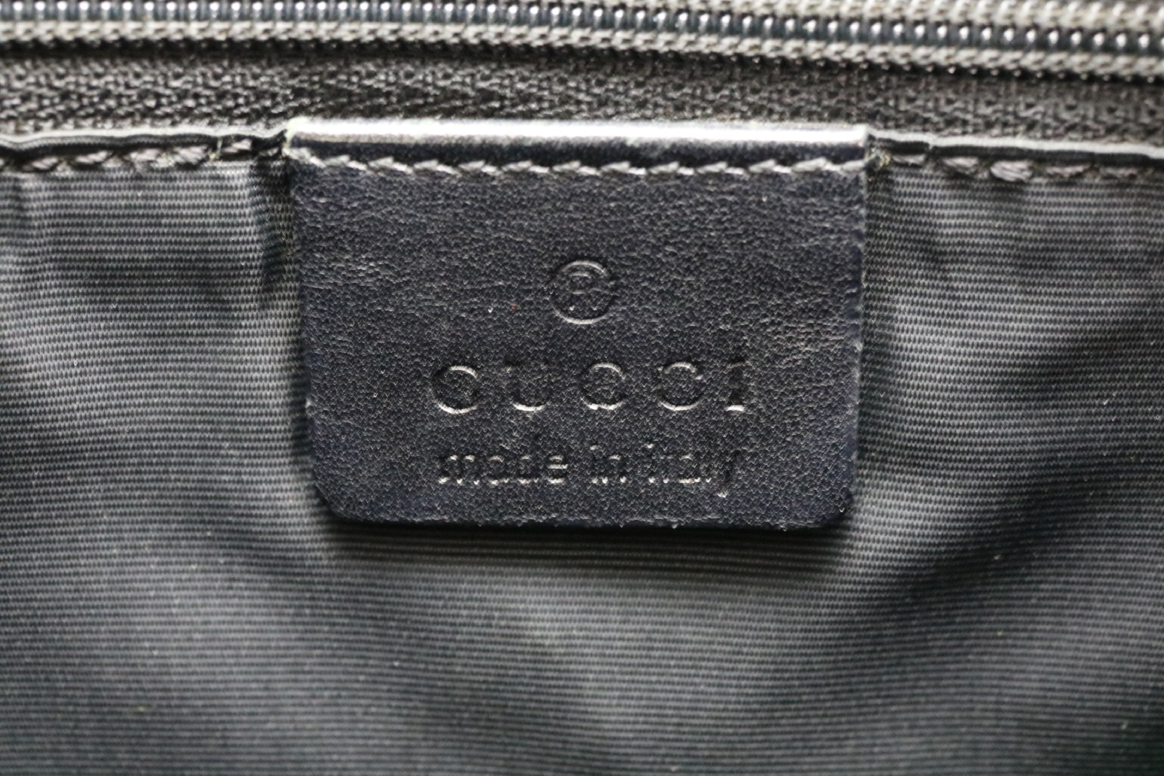 GG Canvas Jackie Shoulder Bag — view 10