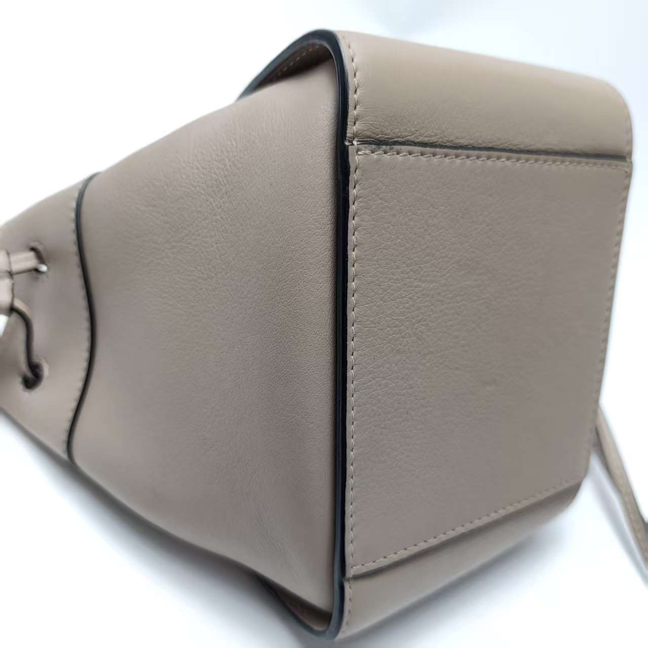 【*Shipped from: China*】LOEWE Hammock Leather Handbag — view 5