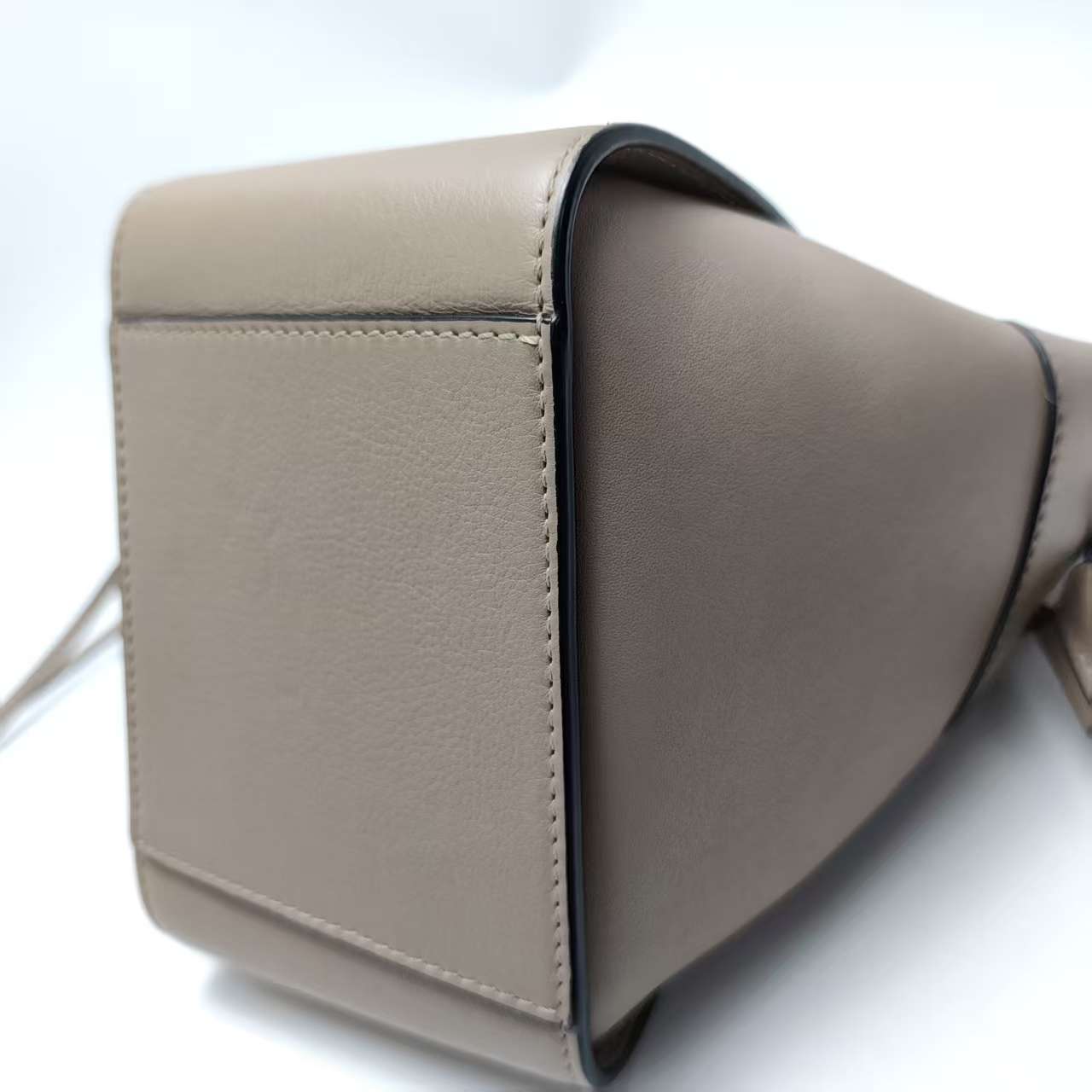 【*Shipped from: China*】LOEWE Hammock Leather Handbag — view 6
