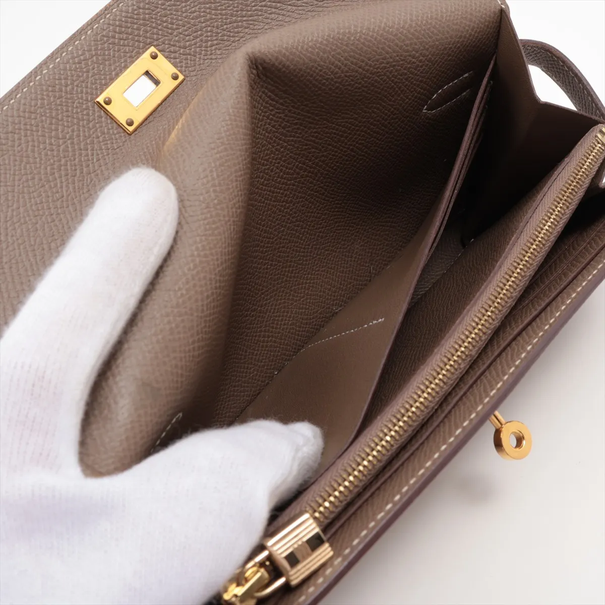 Kelly Wallet, Veau Epsom Leather, Long Wallet, Etoupe, Gold Hardware, A: 2017 — view 4