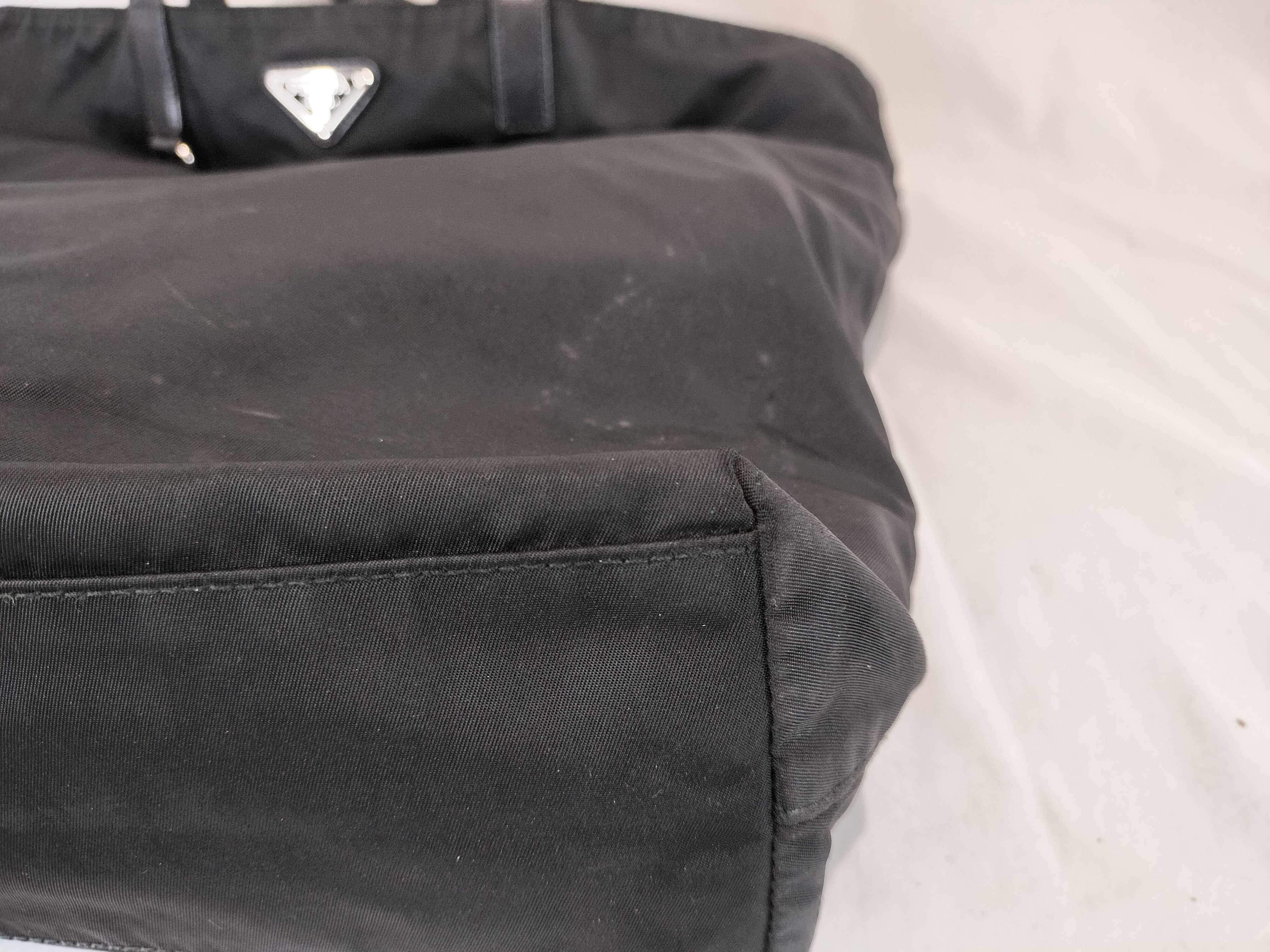 Nylon Handle Leather Tote Bag / Nero / Triangle Logo Handbag — view 6
