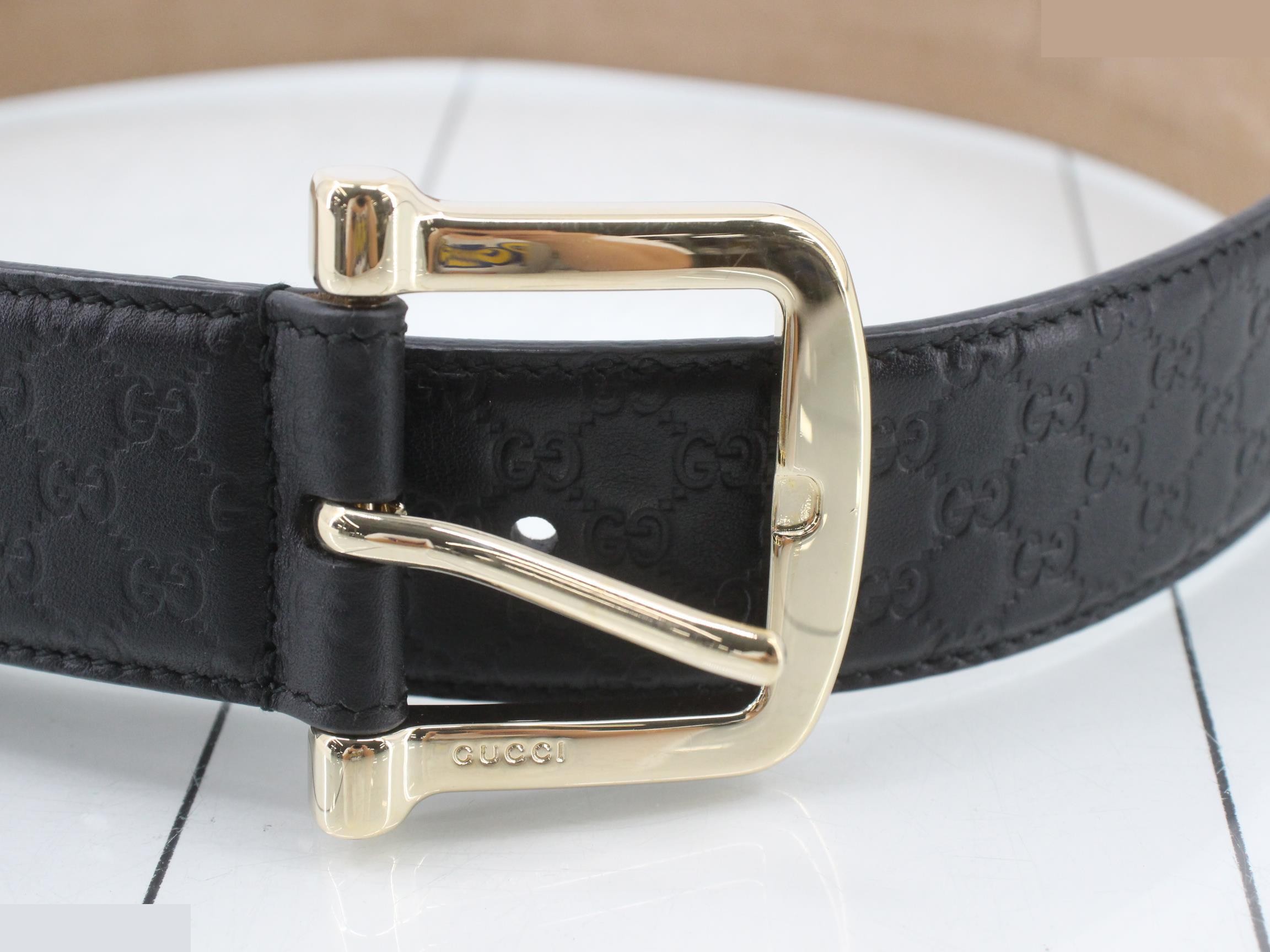 Gold buckle Guccissima belt with gold hardware — view 3
