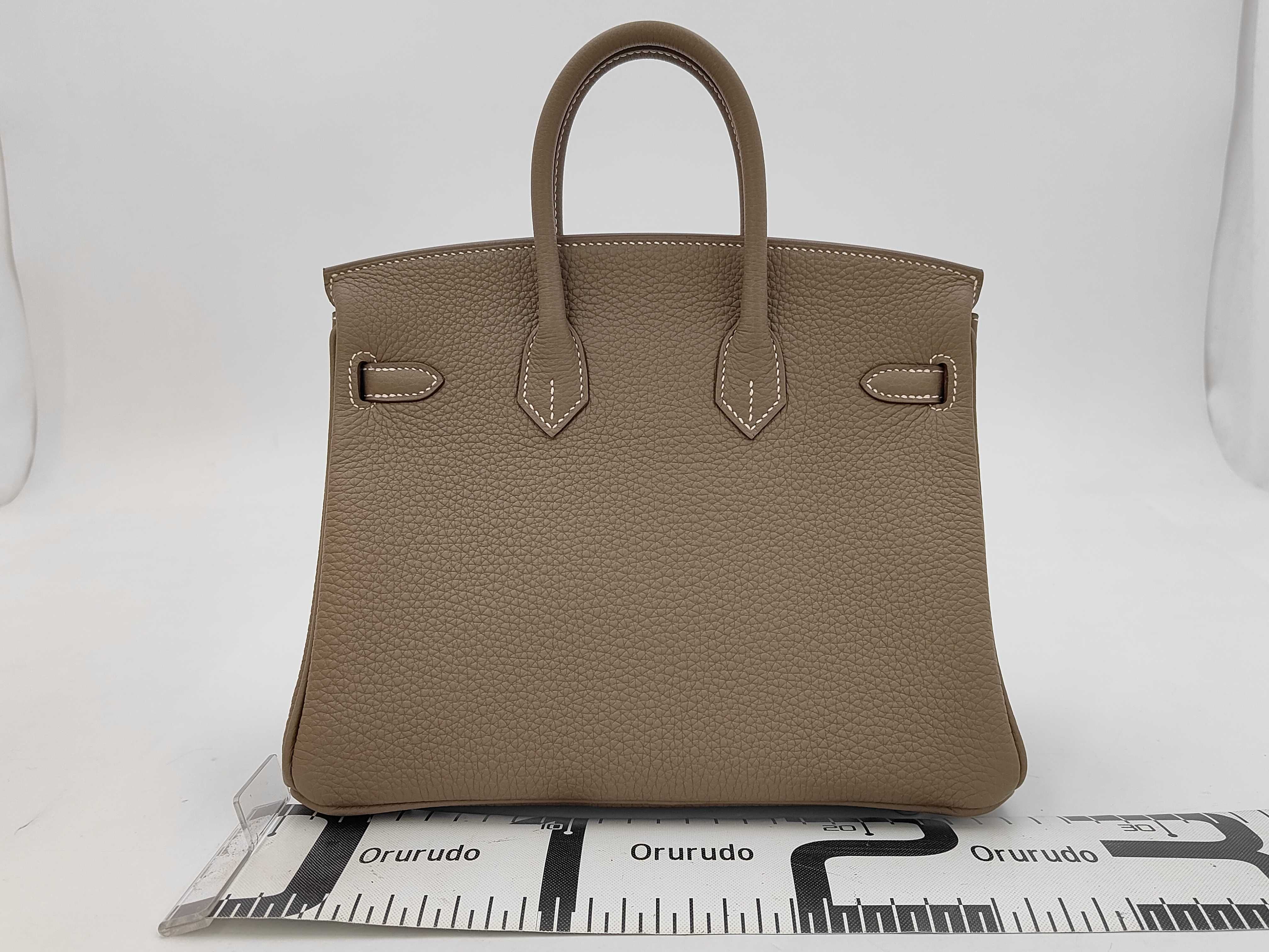 Birkin 25 Togo Etoupe Silver Hardware G Stamp Handbag — view 2