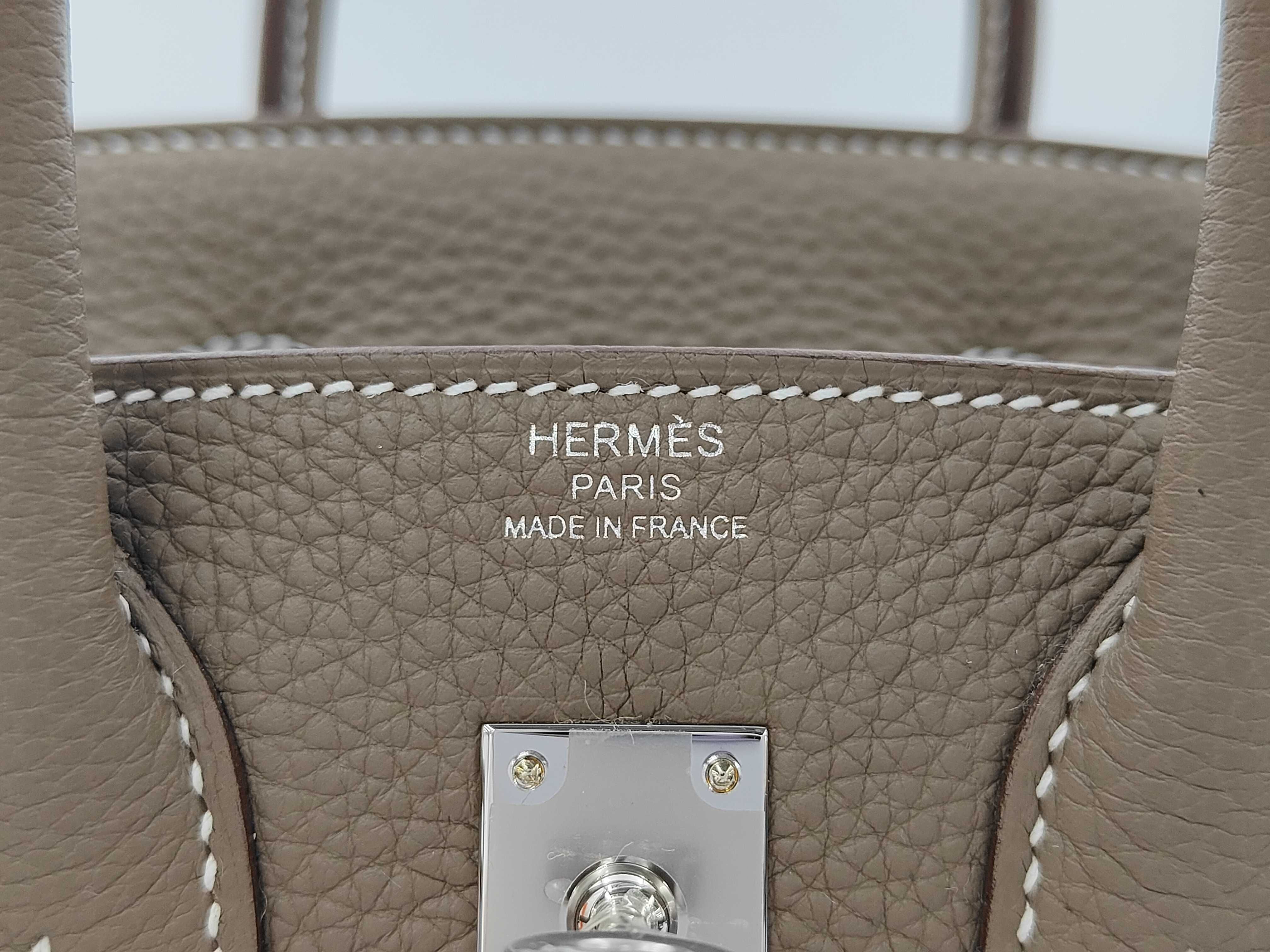 Birkin 25 Togo Etoupe Silver Hardware G Stamp Handbag — view 9