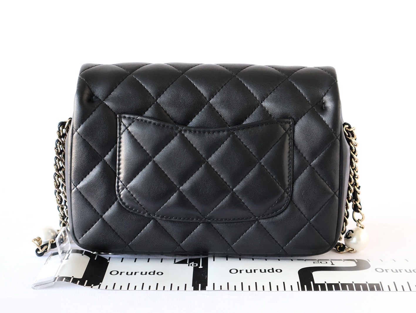 Matelassé Lambskin Pearl Chain Shoulder Bag, Black — view 2