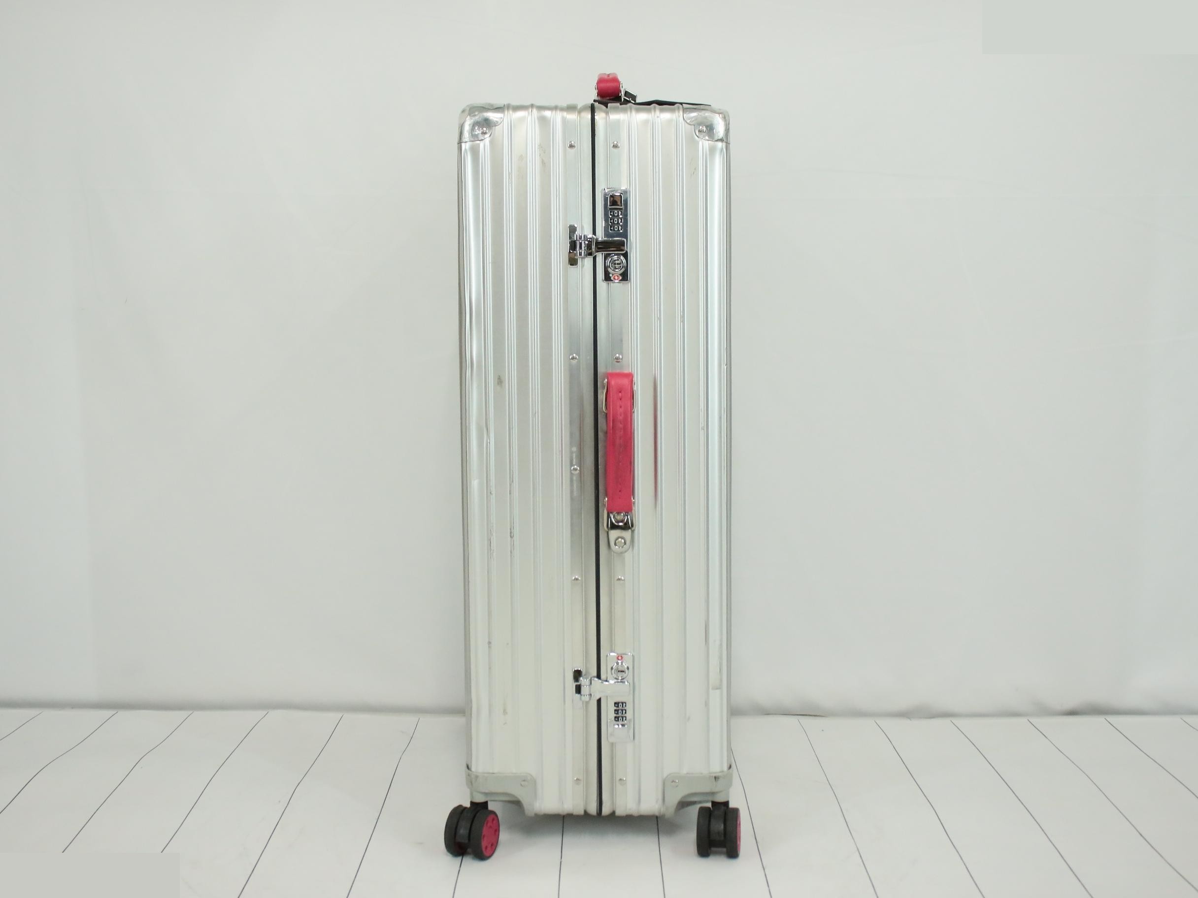 Carry-on suitcase, check-in size L, aluminum, silver — view 3