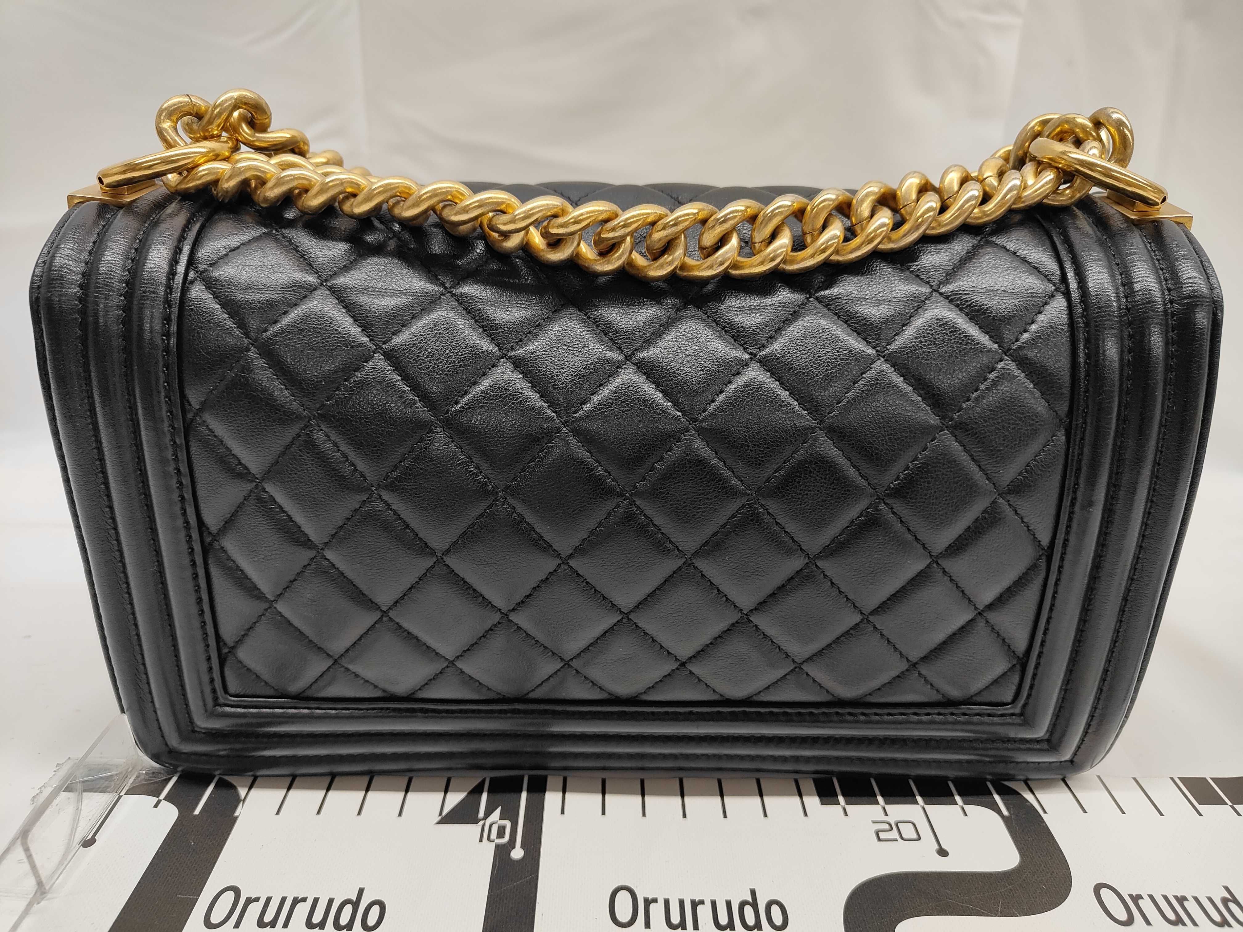 Boy Chanel 25 Black Shoulder Bag (No. 20) — view 2