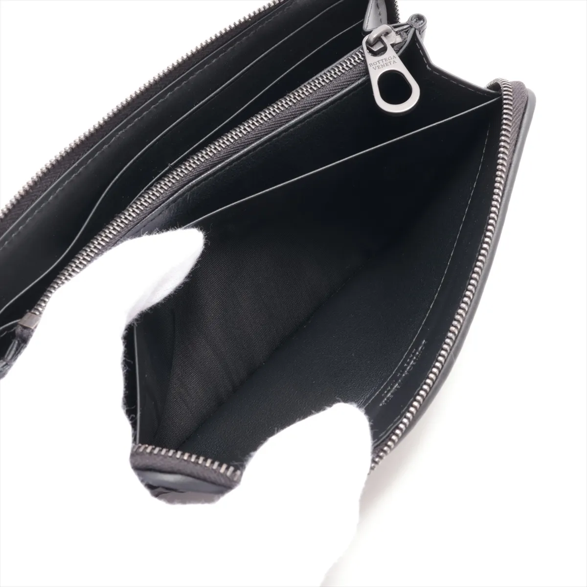 Intrecciato Leather Round Zip Wallet Black — view 6