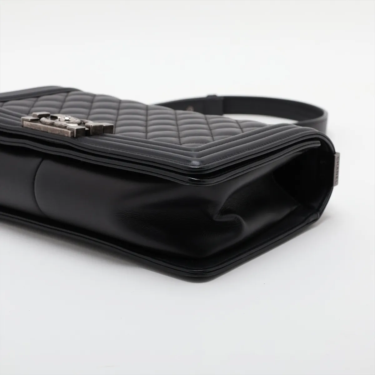 Boy Chanel 25 Leather Chain Shoulder Bag, Black with Gunmetal Hardware, 20414565 (Serial Number in the 20s) — view 3