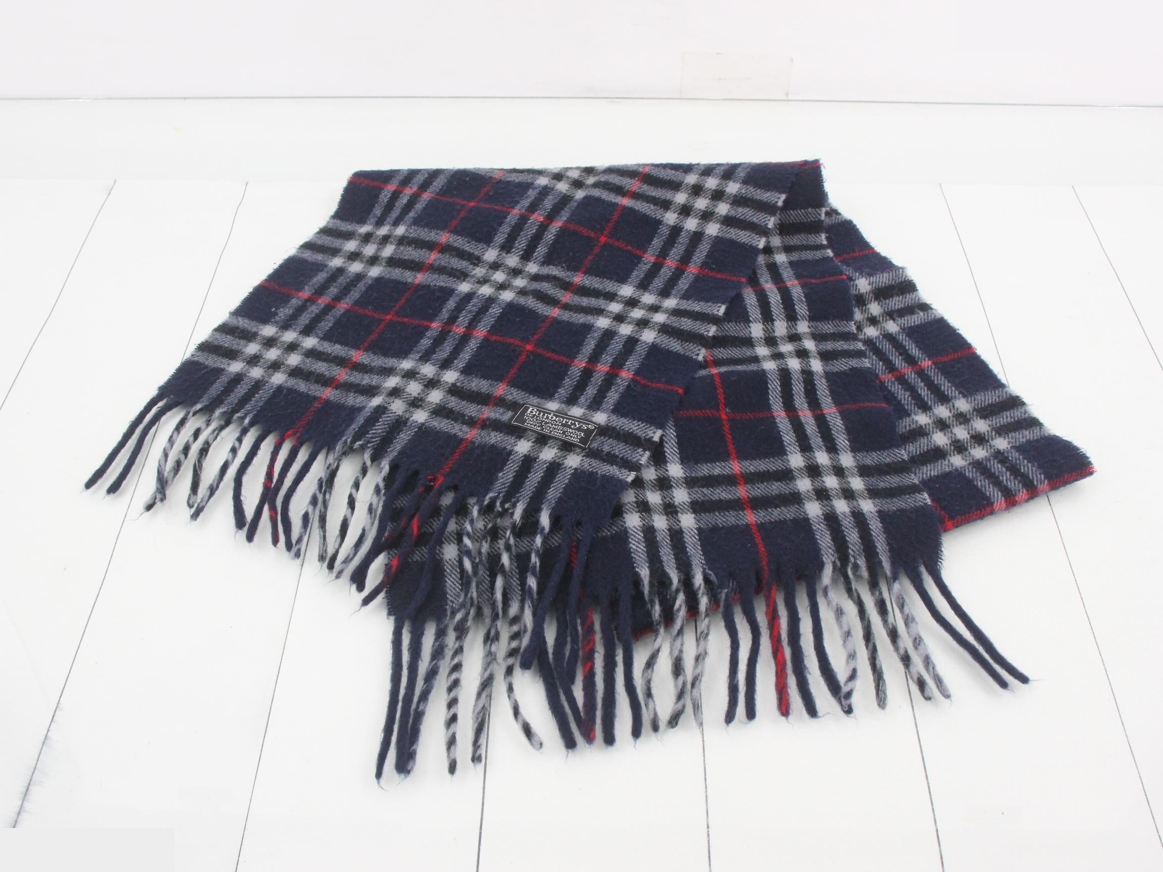 Other lines: Small items, accessories, and scarves — view 2