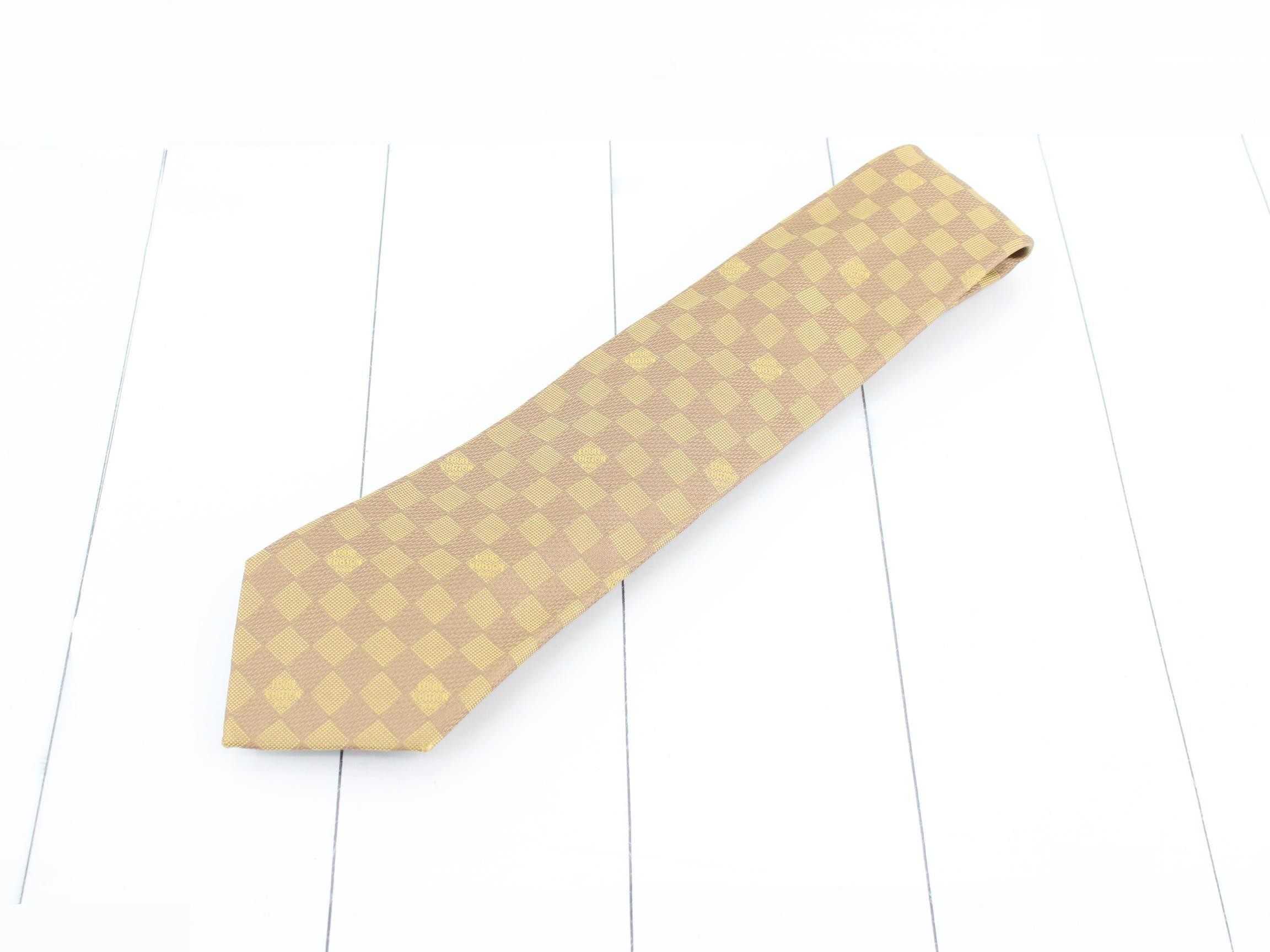 tie