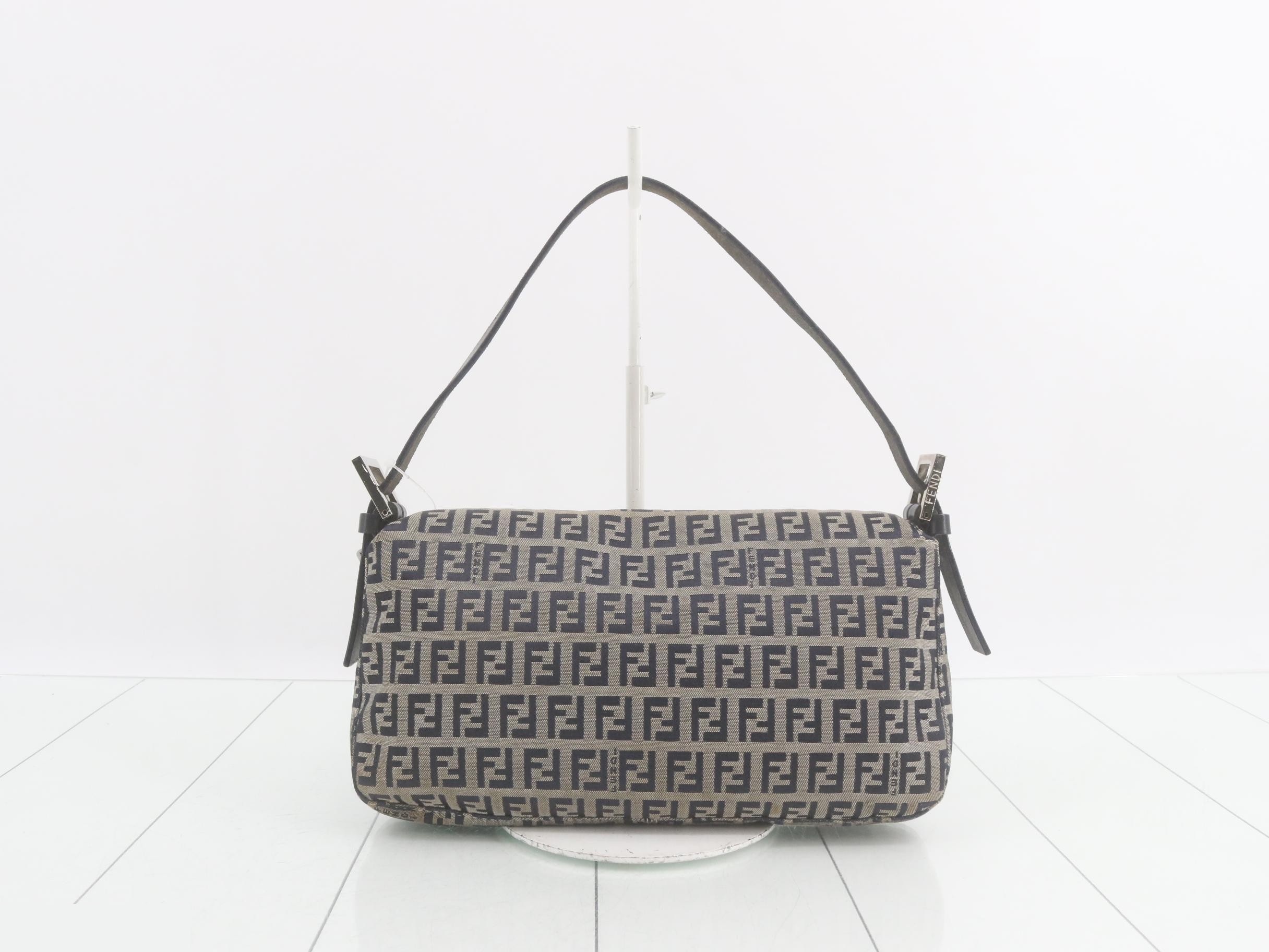 Zucchino Mamma Bucket Shoulder Bag — view 2