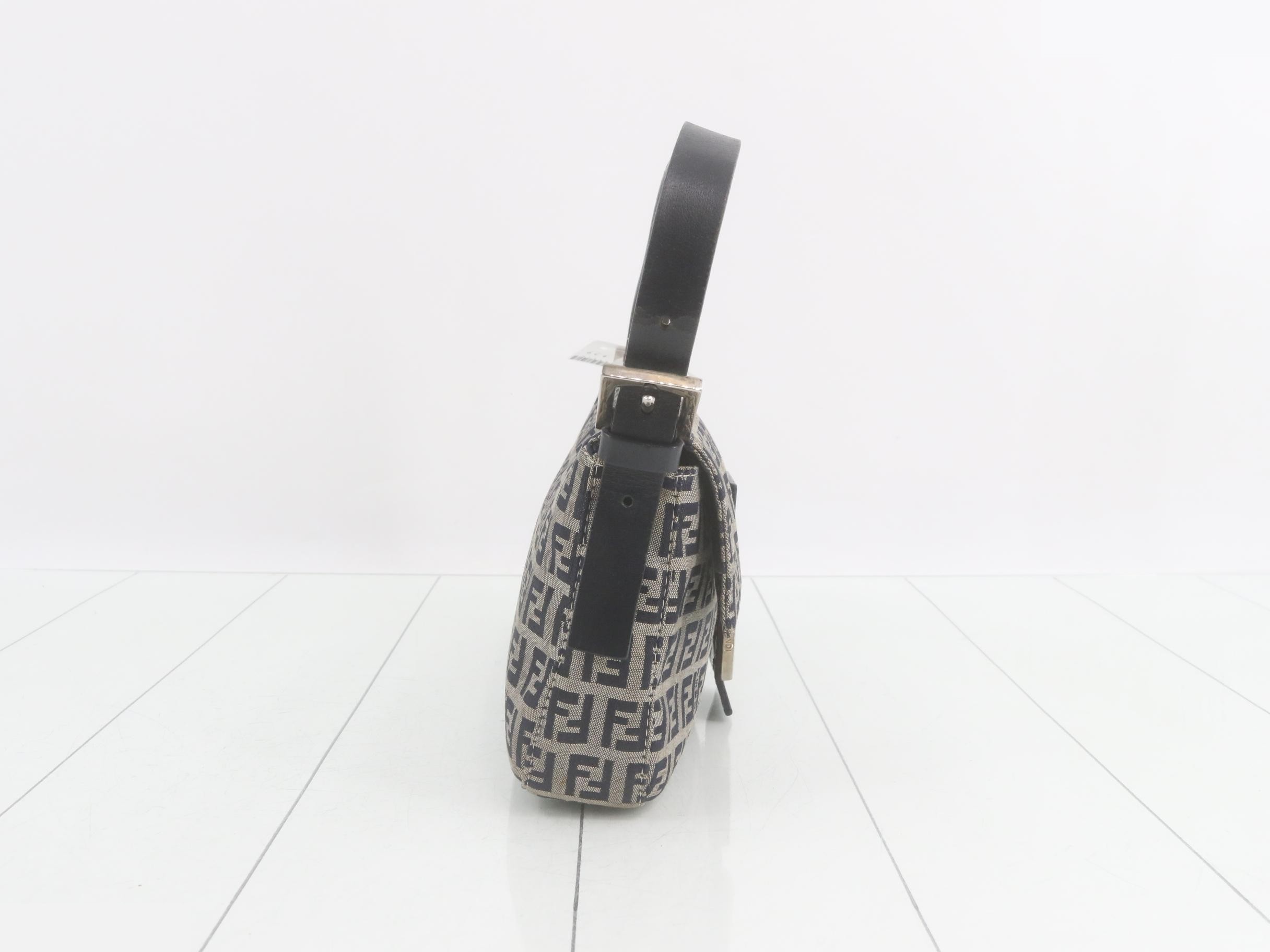 Zucchino Mamma Bucket Shoulder Bag — view 4