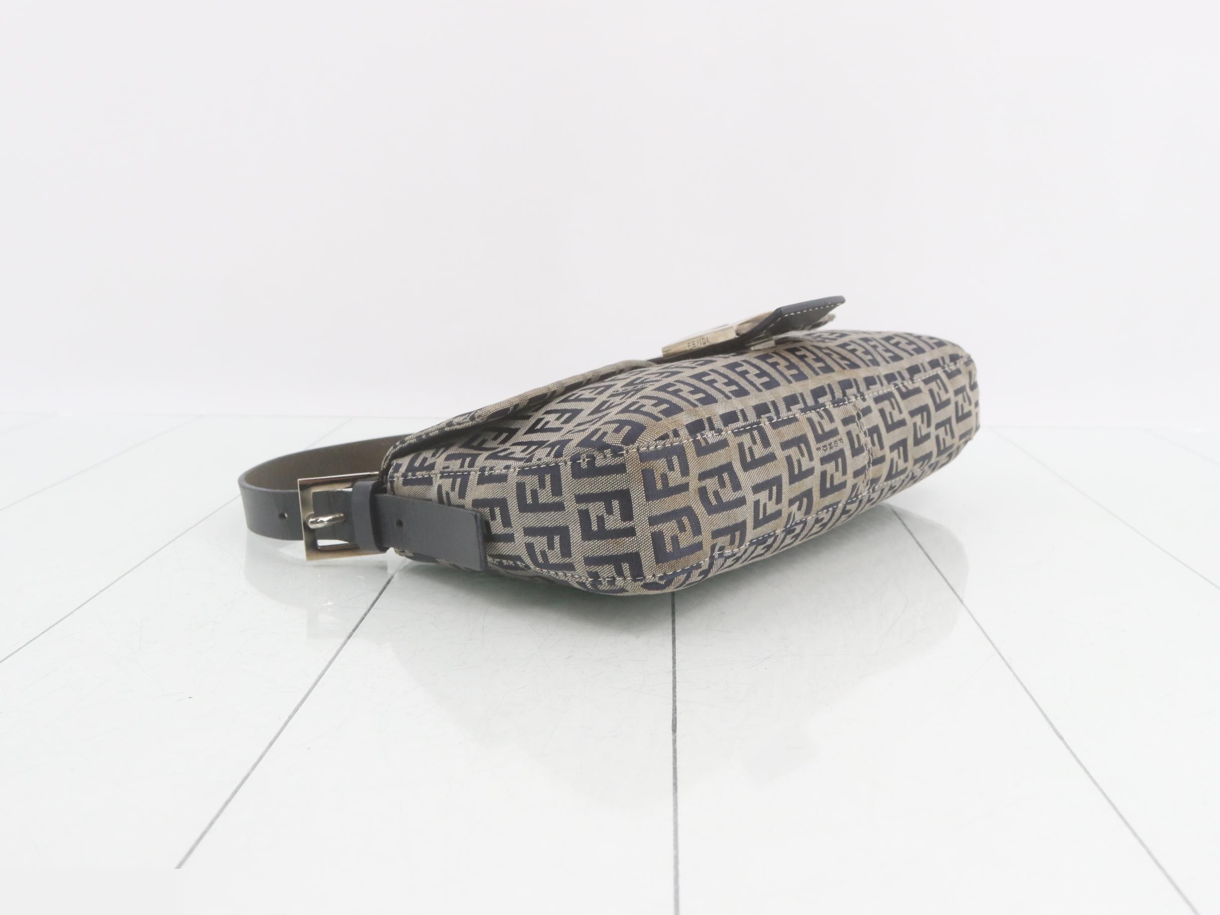 Zucchino Mamma Bucket Shoulder Bag — view 5