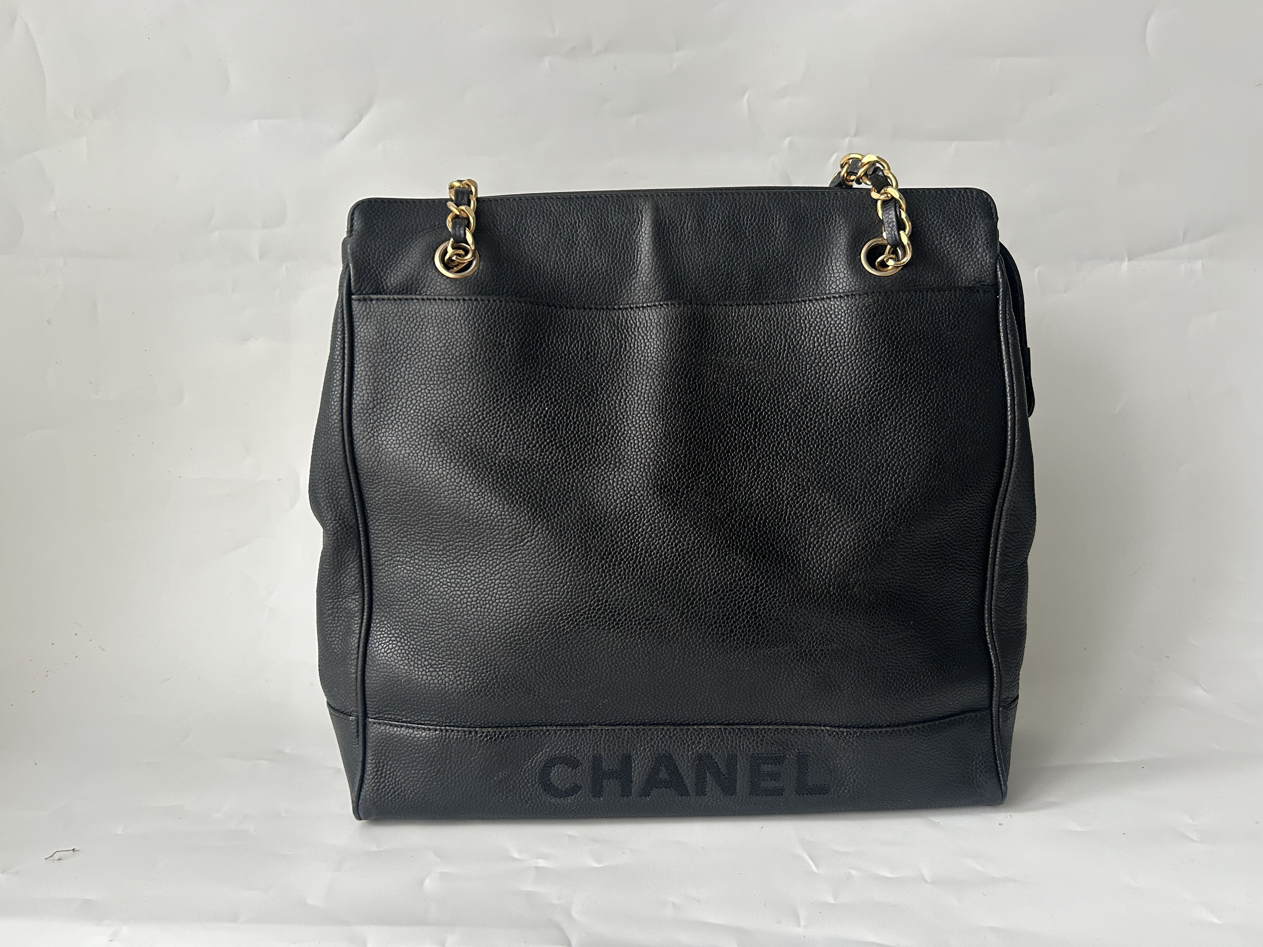 Caviar Skin Logo Chain Tote Bag — view 2