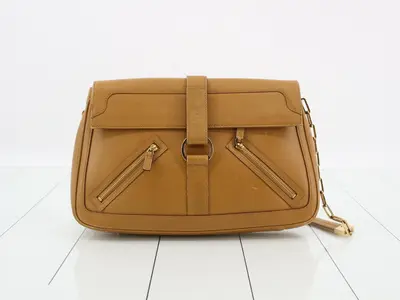 Leather chain shoulder bag