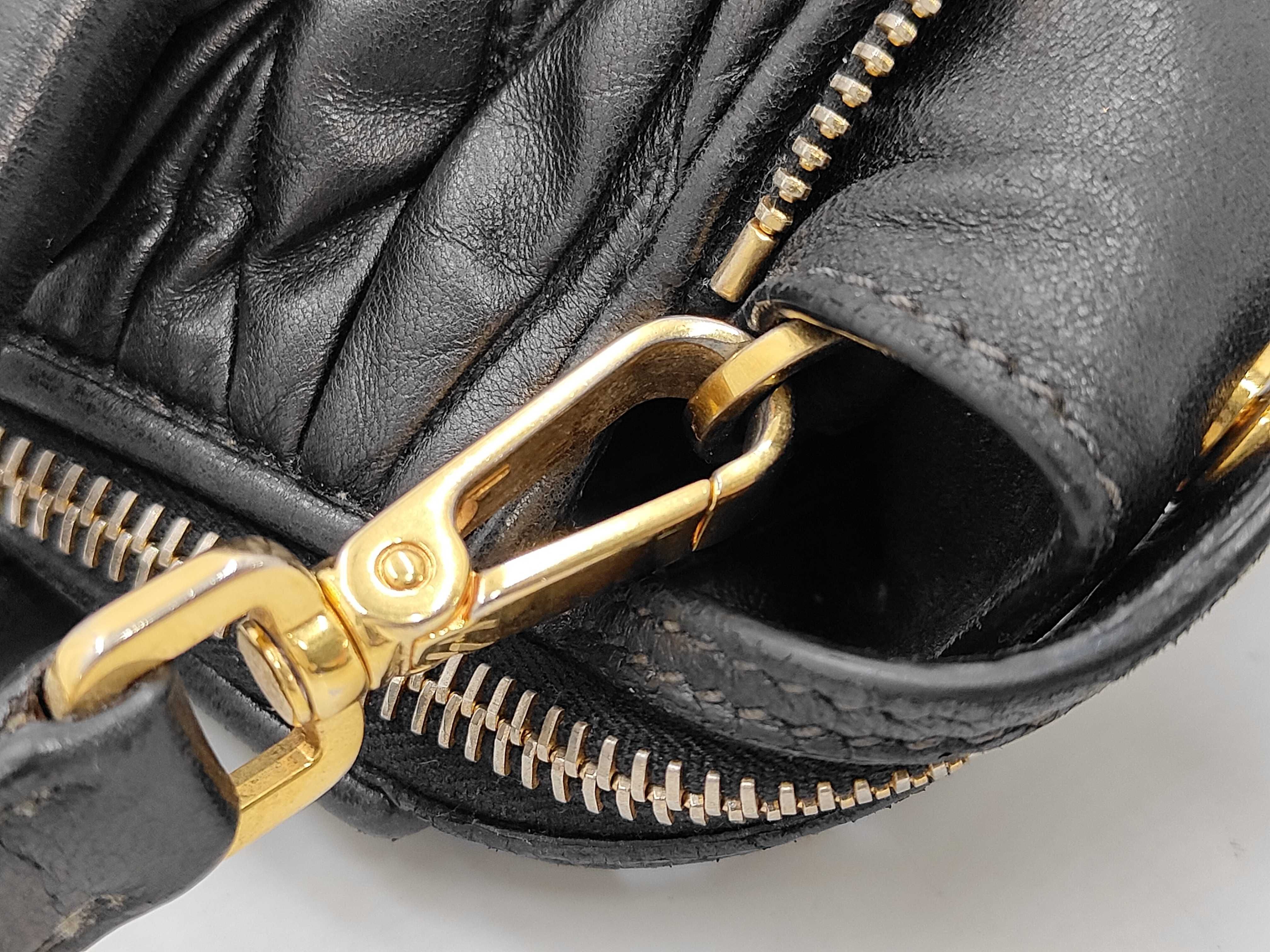 Matelassé Nappa Leather Side Zip 2-Way Shoulder Bag — view 7