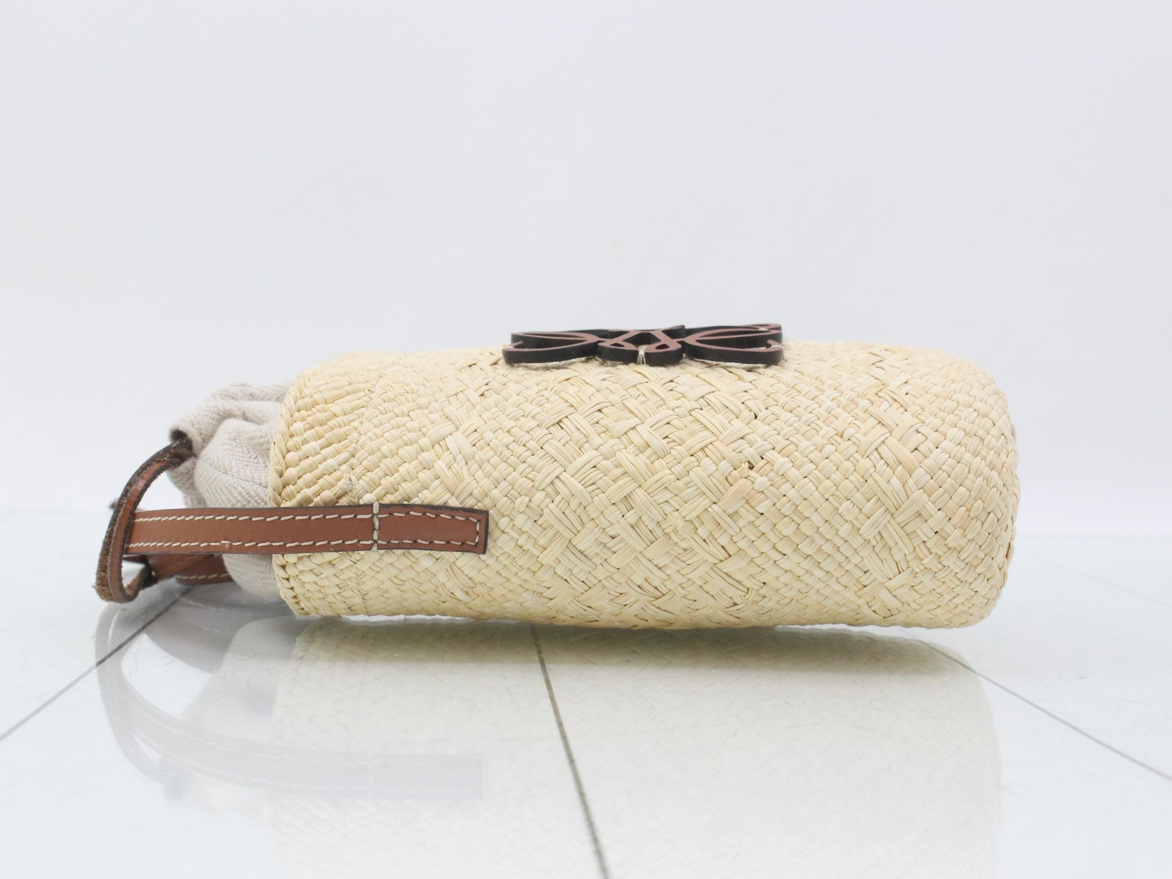 Other lines: Bags & Shoulder Bags, Square Pocket, Anagram, Ilaca Palm — view 4
