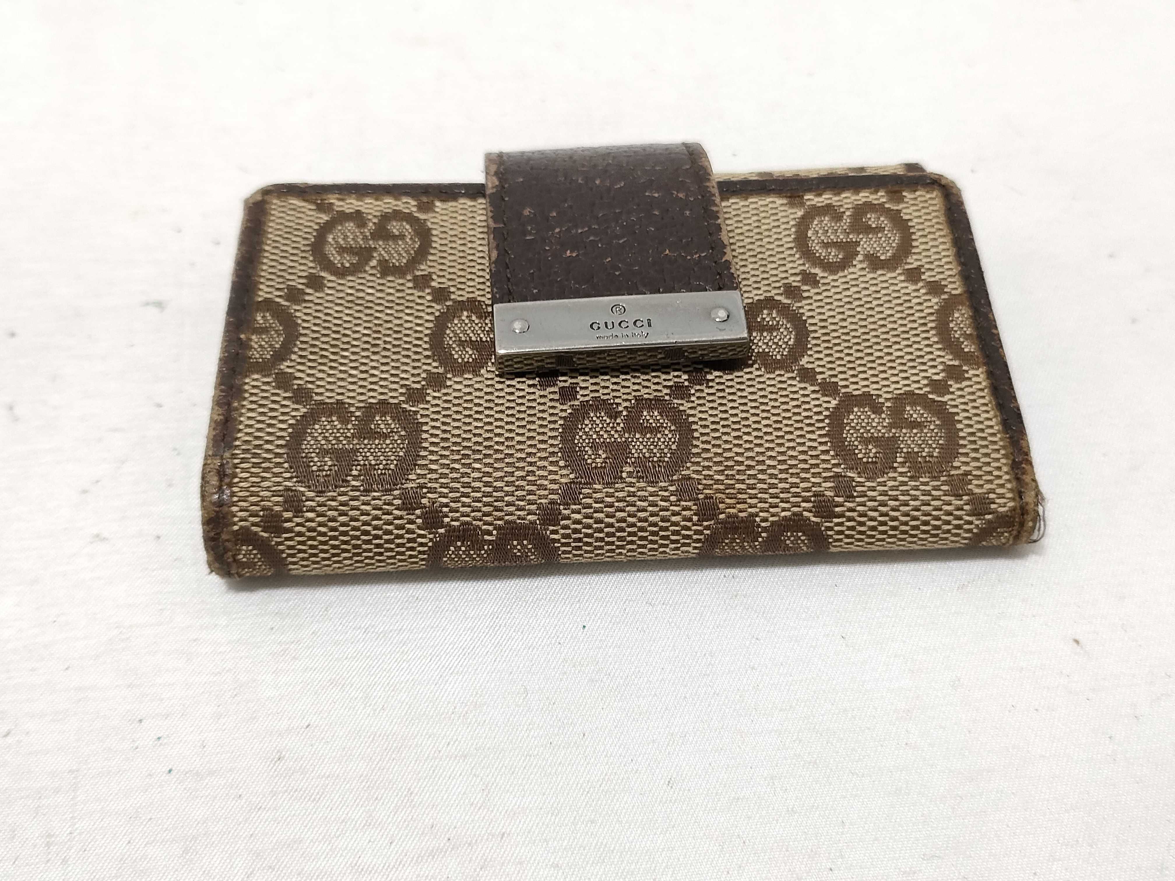 GG Canvas Key Case — view 3
