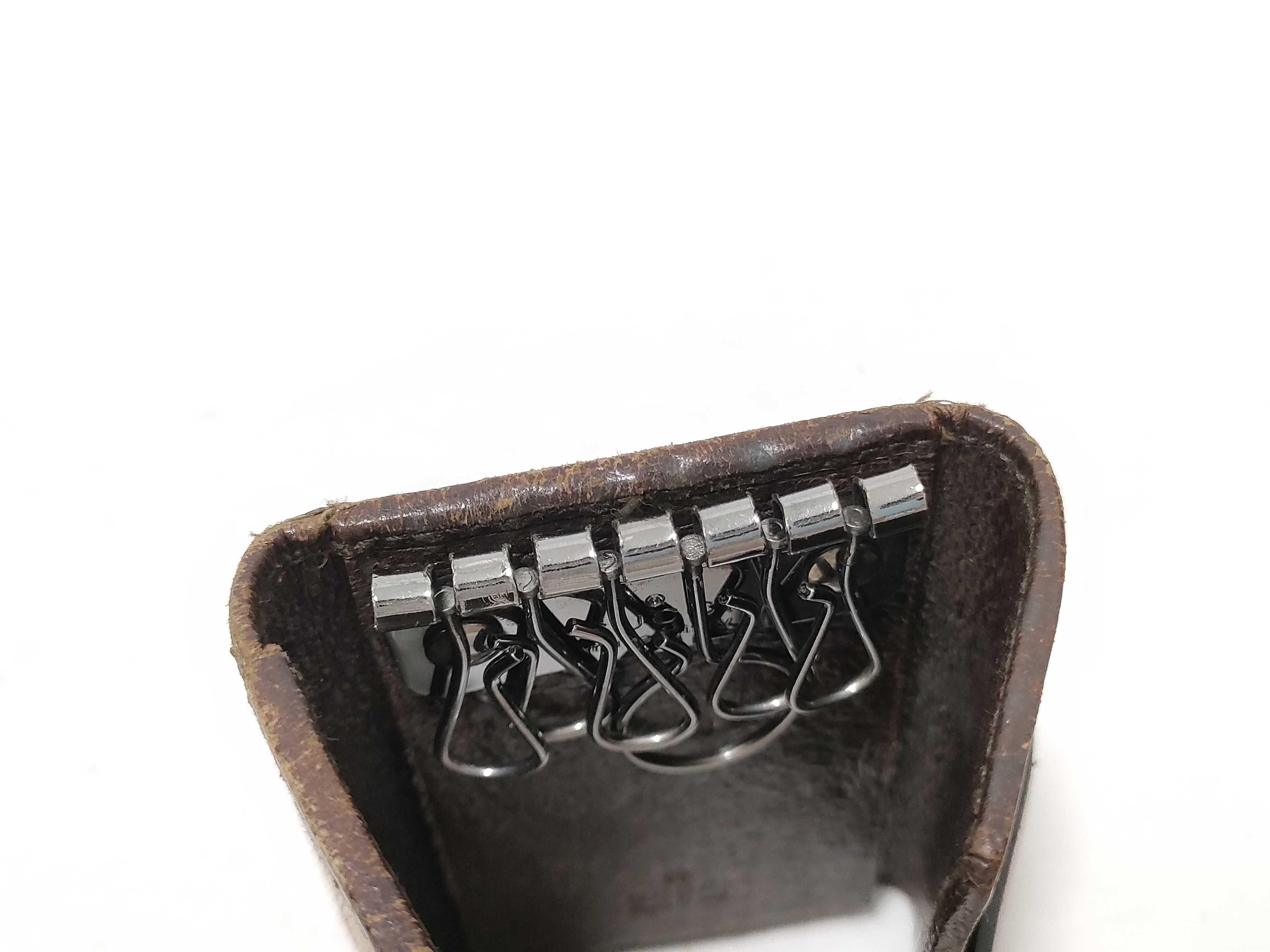 GG Canvas Key Case — view 10