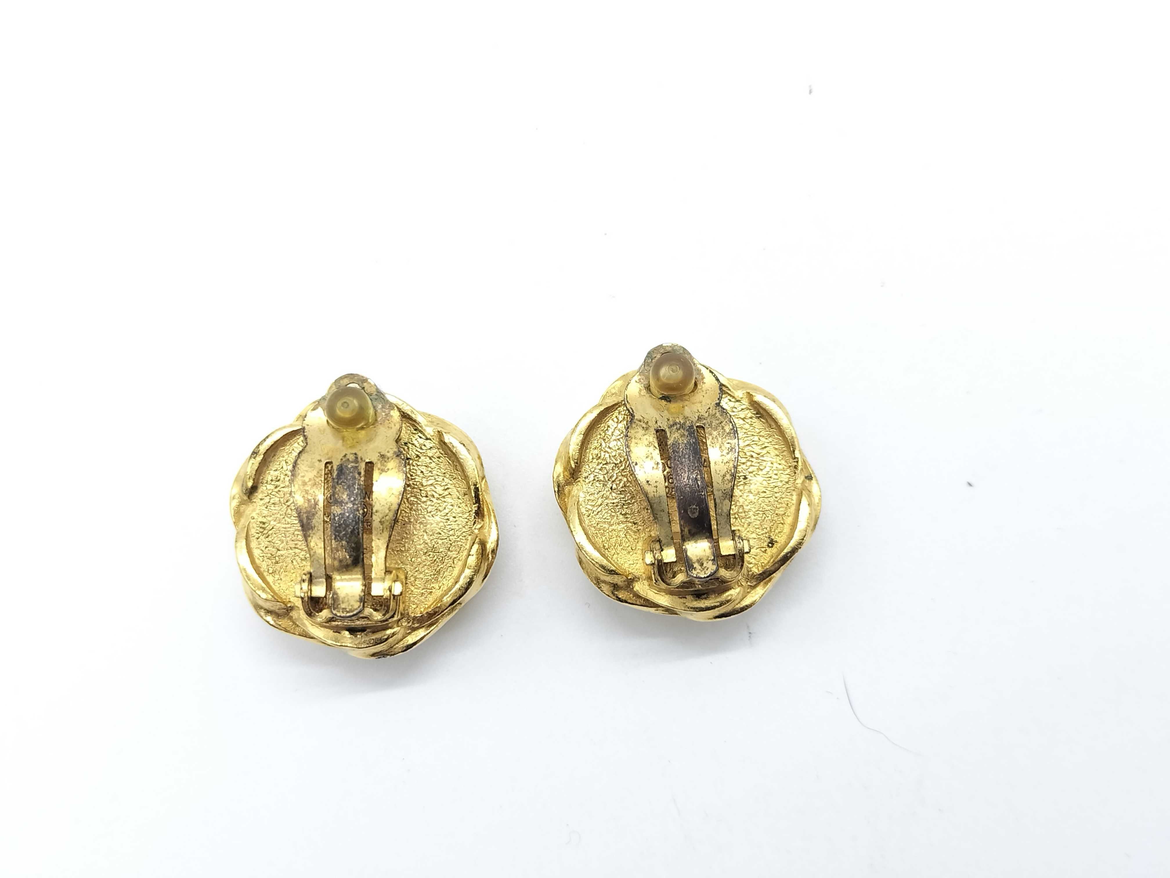 Earrings / Coco Mark / Vintage / 96P / Shows signs of age-related deterioration such as tarnishing. — view 3