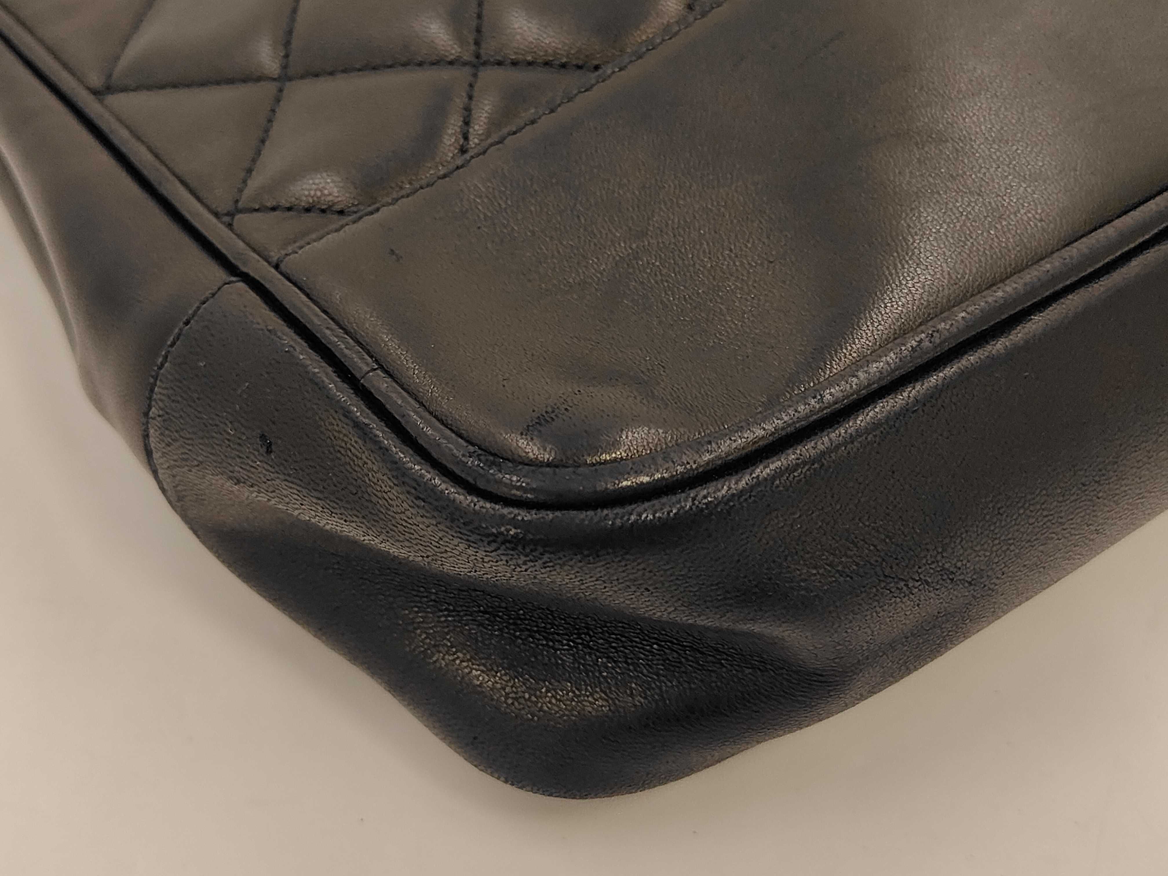 Matelassé Double Chain Black Shoulder Bag — view 3