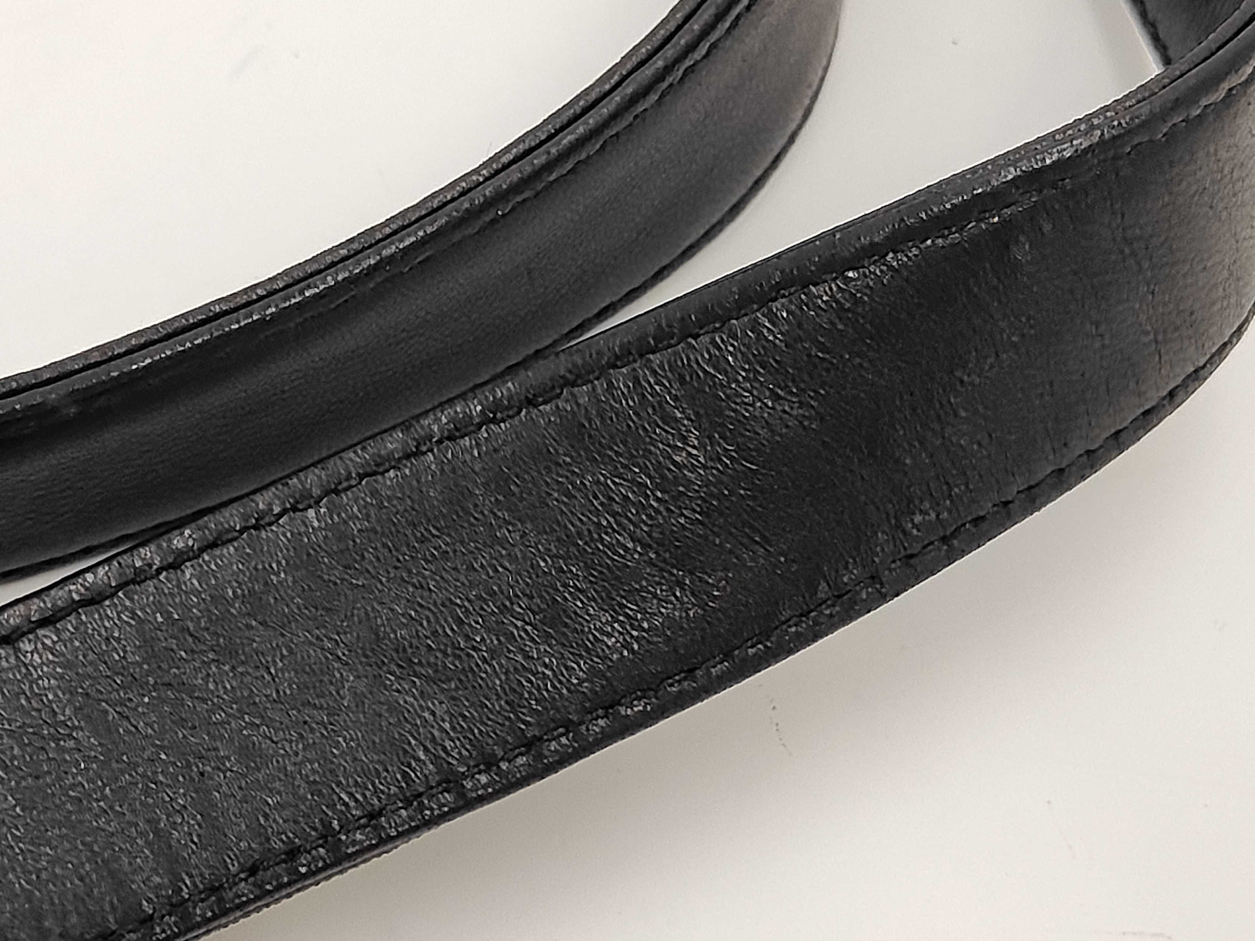 Matelassé Double Chain Black Shoulder Bag — view 6