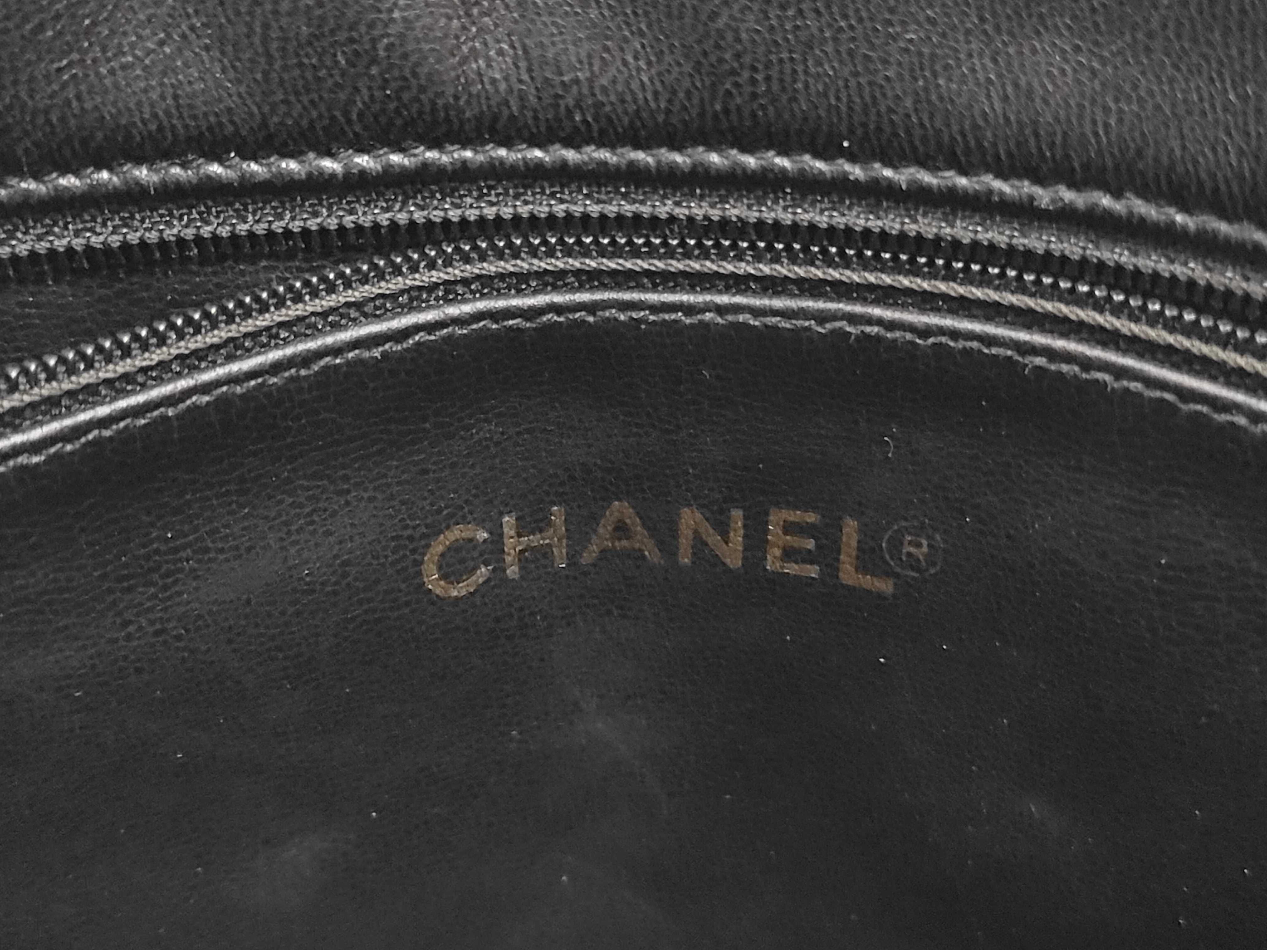 Matelassé Double Chain Black Shoulder Bag — view 9