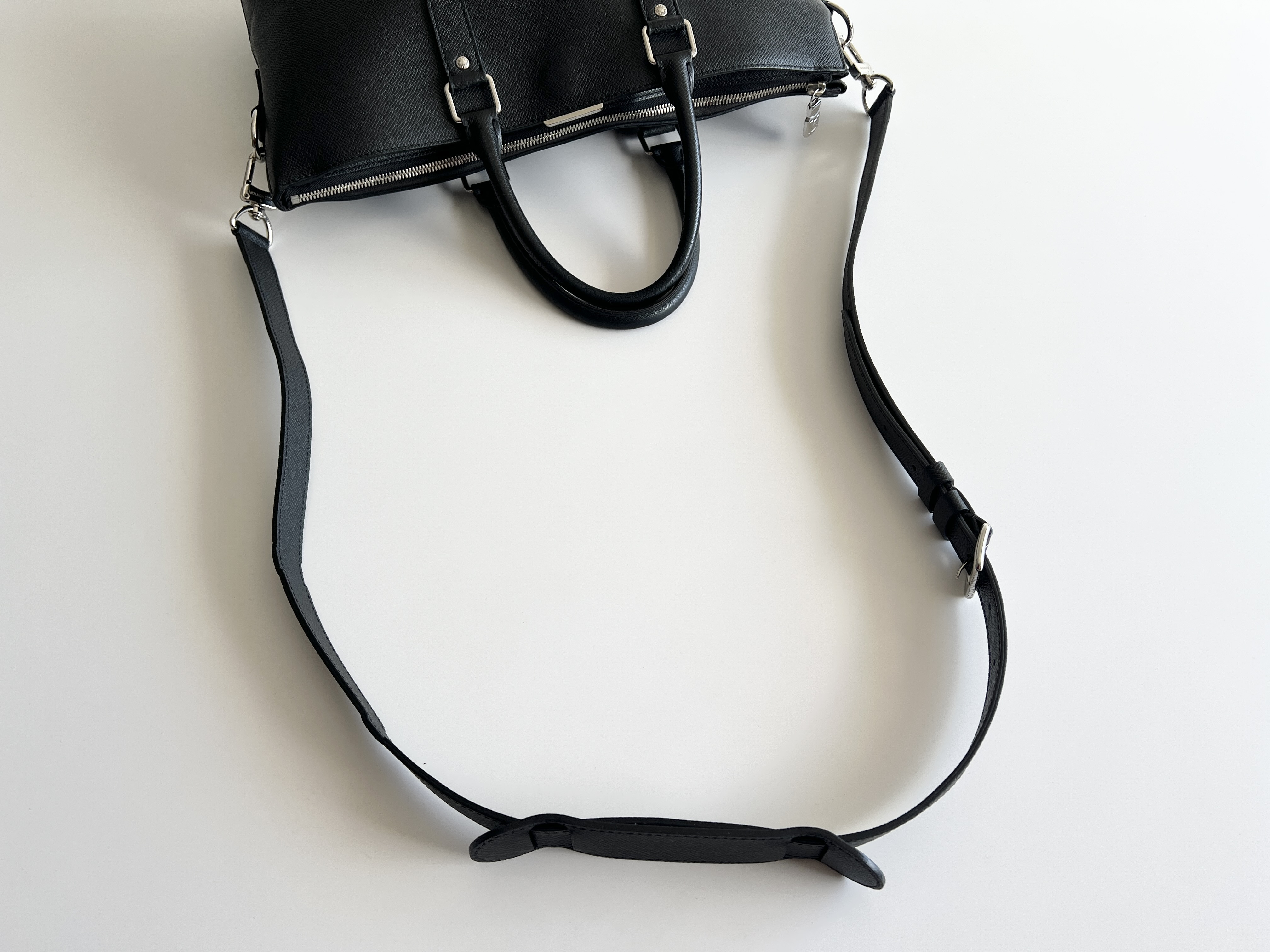 Taiga Anton Briefcase (2-way handbag/shoulder bag/business bag) — view 3